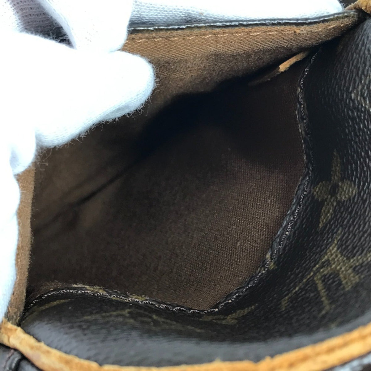Louis Vuitton Brown Monogram Pochette Shoulder Bag Sling Bag (Pre-Owned)