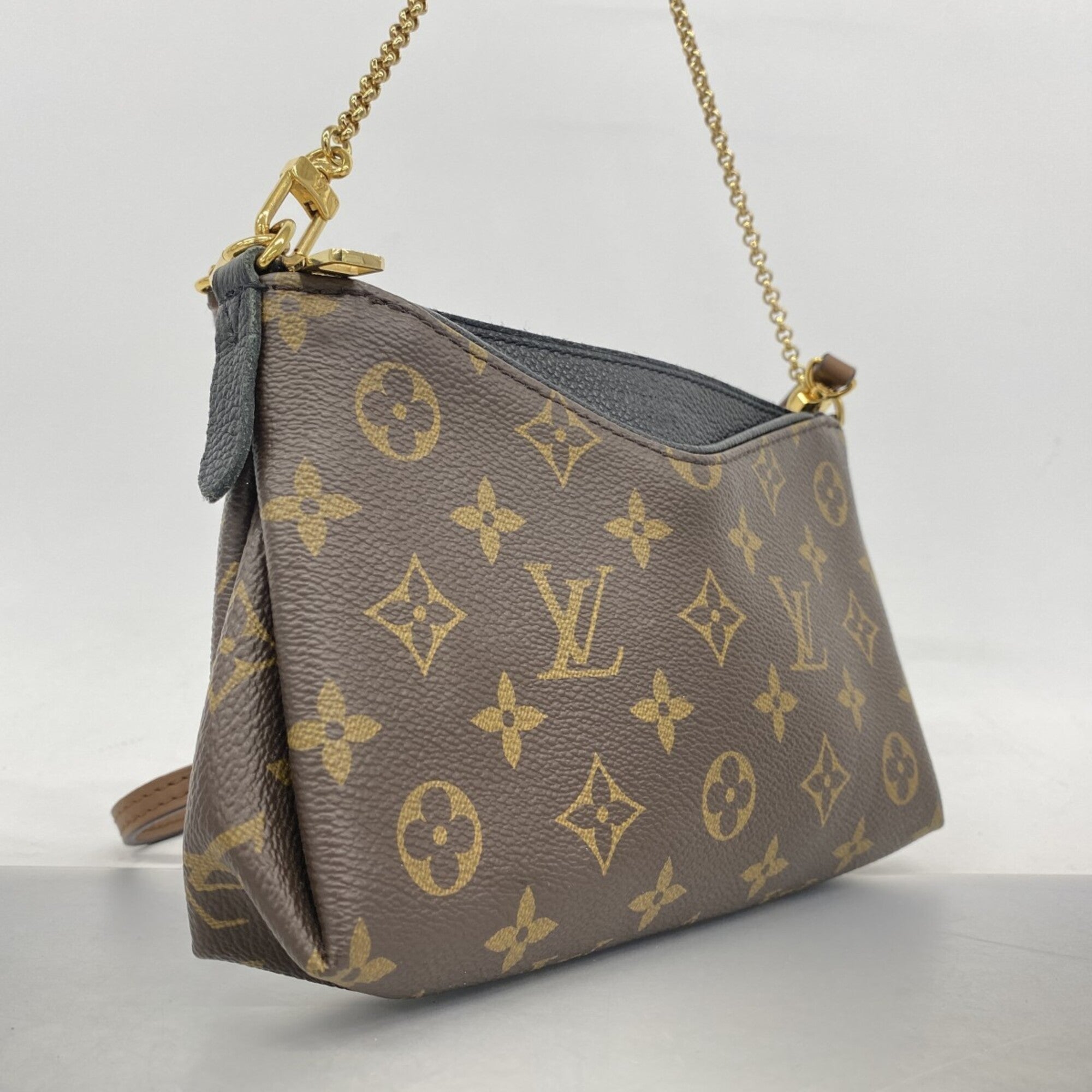 Louis Vuitton Brown Noir Handbag (Pre-Owned)