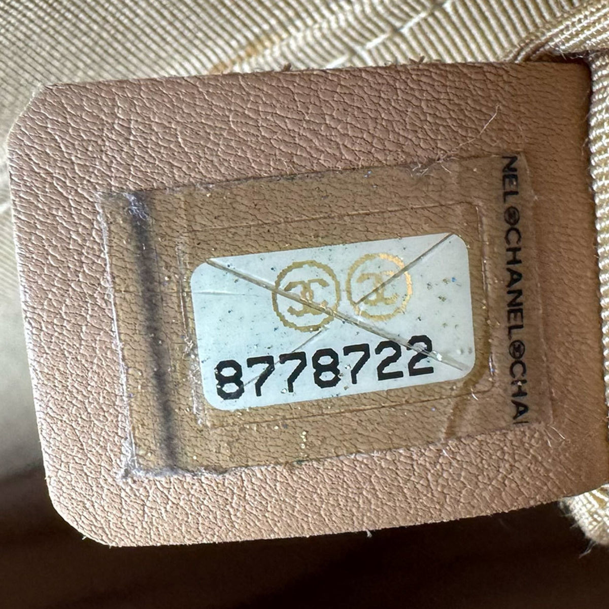 Chanel Beige Grained Calfskin Shoulder Bag (Pre-Owned)