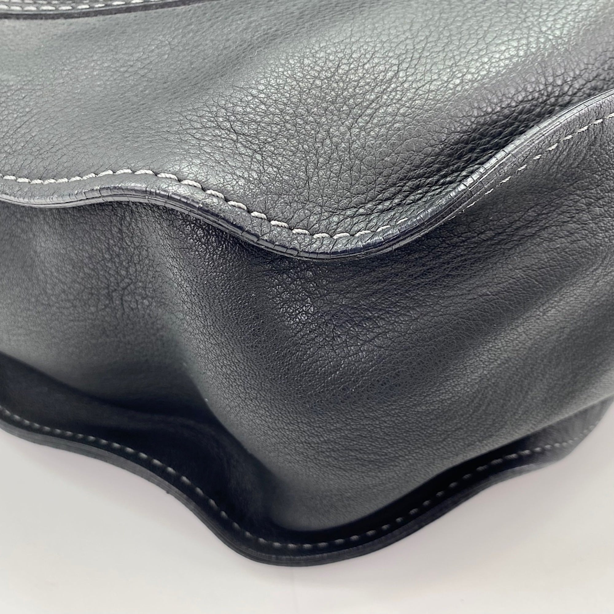 Chloé Black Handbag (Pre-Owned)