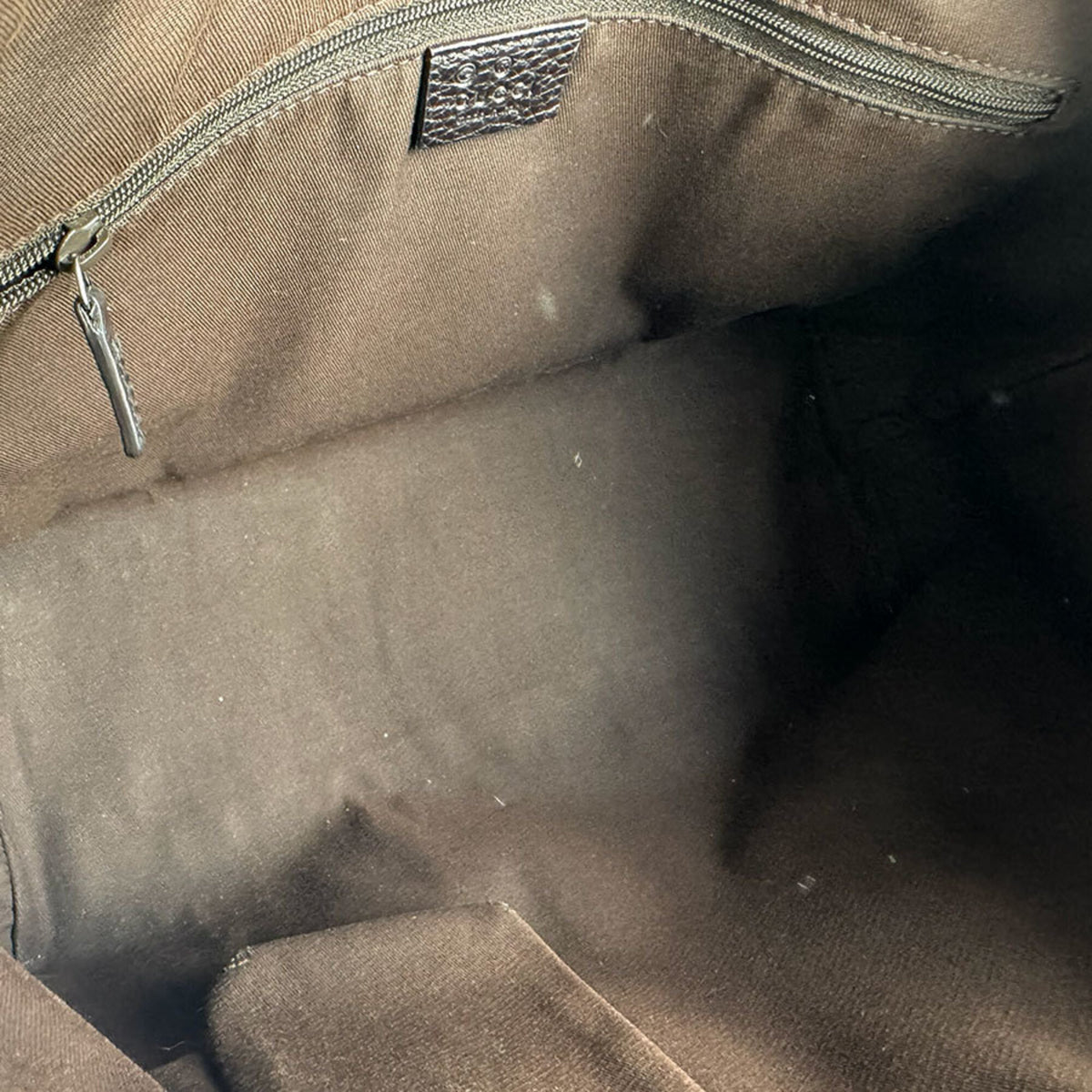 Gucci Brown Nylon Canvas Leather Handbag (Pre-Owned)