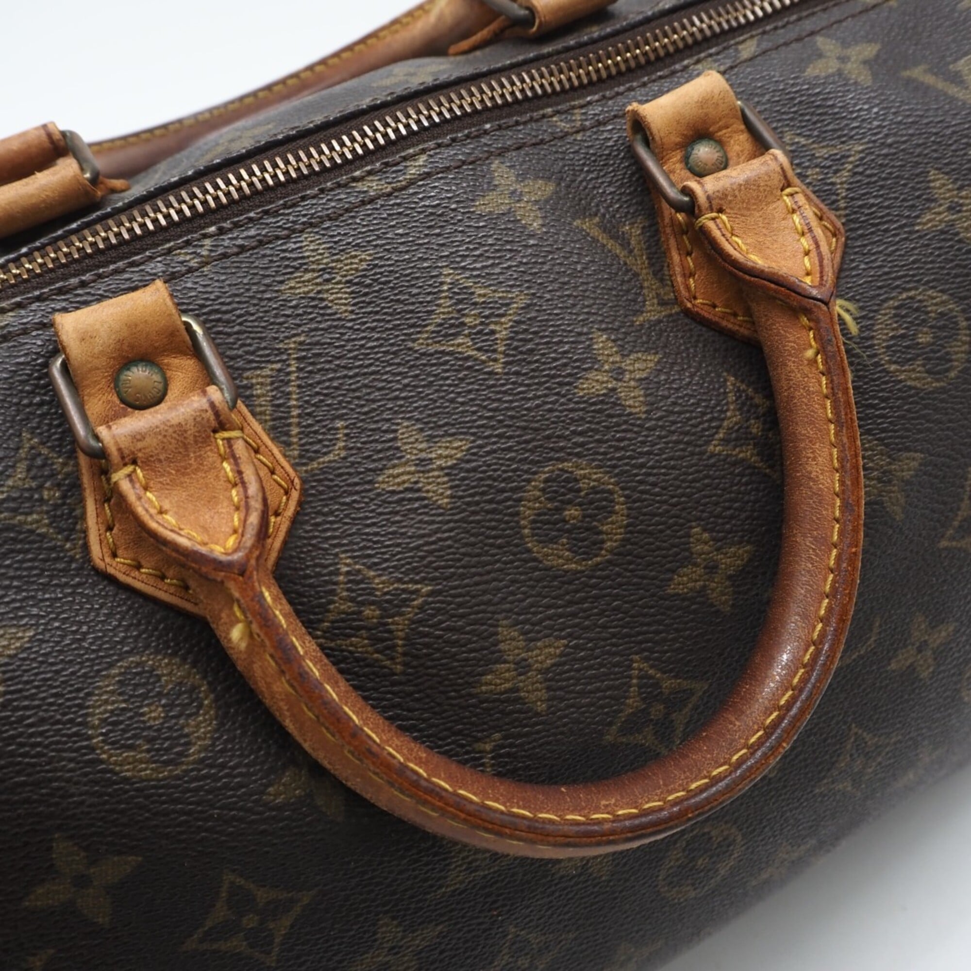 Louis Vuitton Brown Monogram Monogram Leather Handbag (Pre-Owned)