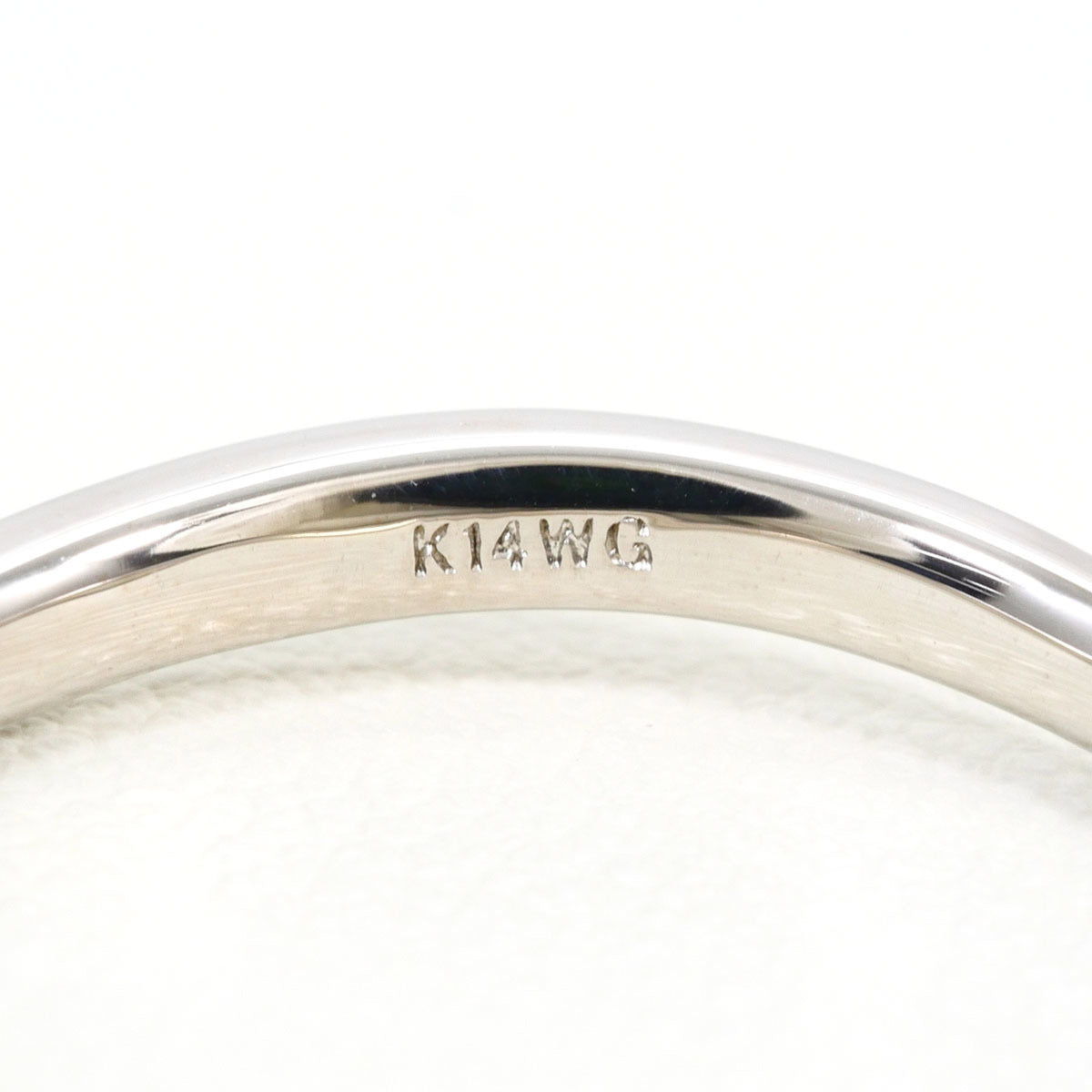 Unbranded White Gold White Gold (14K) Band Ring (Pre-Owned)