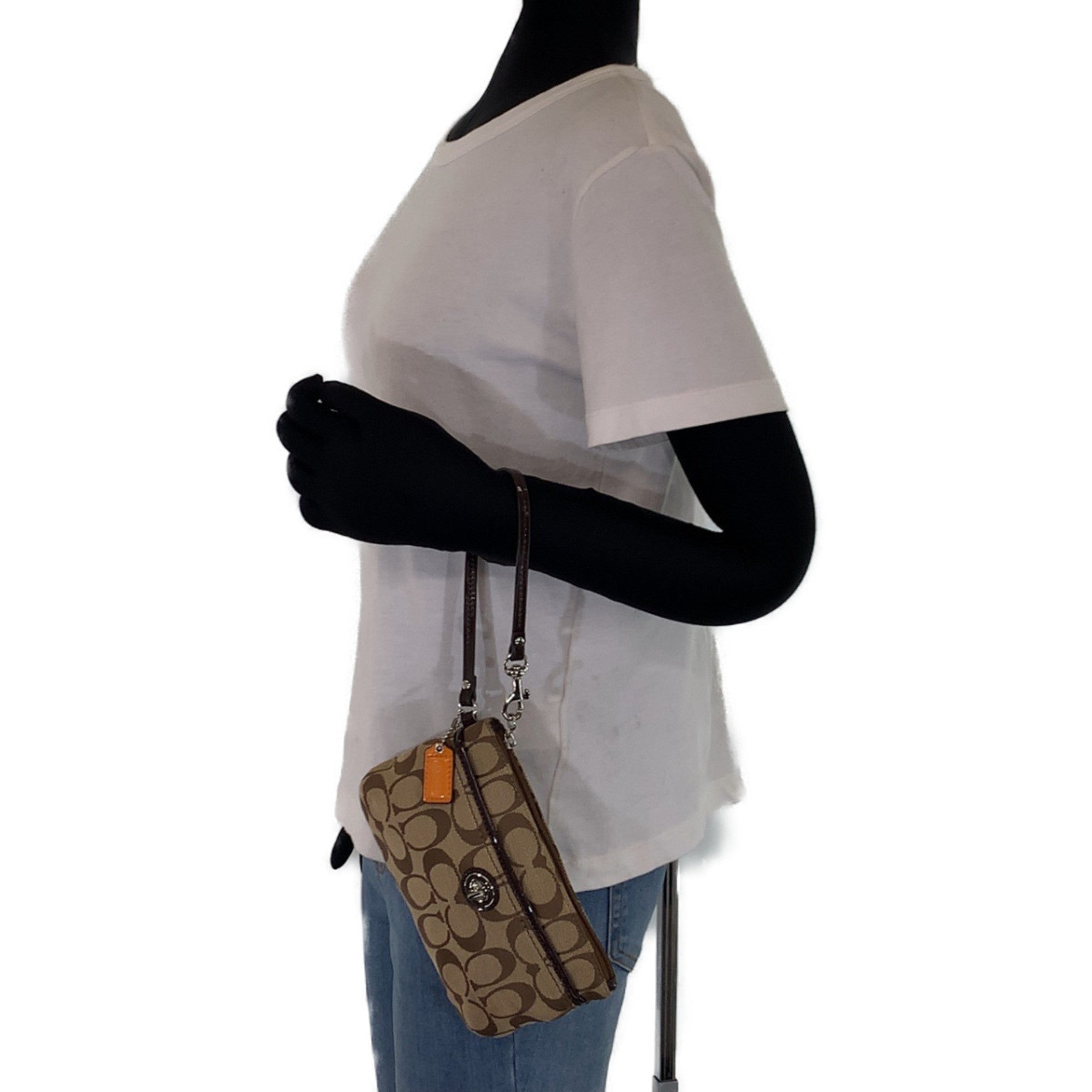 Coach Signature Beige Canvas Leather Clutch Bag (Pre-Owned)