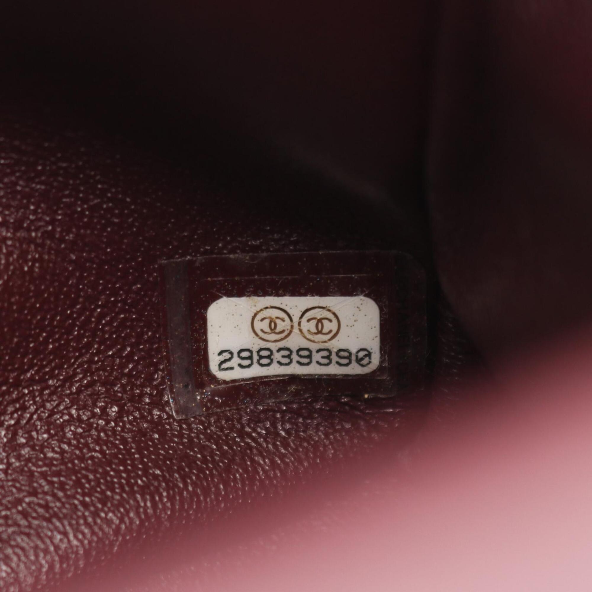 Chanel Black Leather Handbag Shoulder Bag (Pre-Owned)