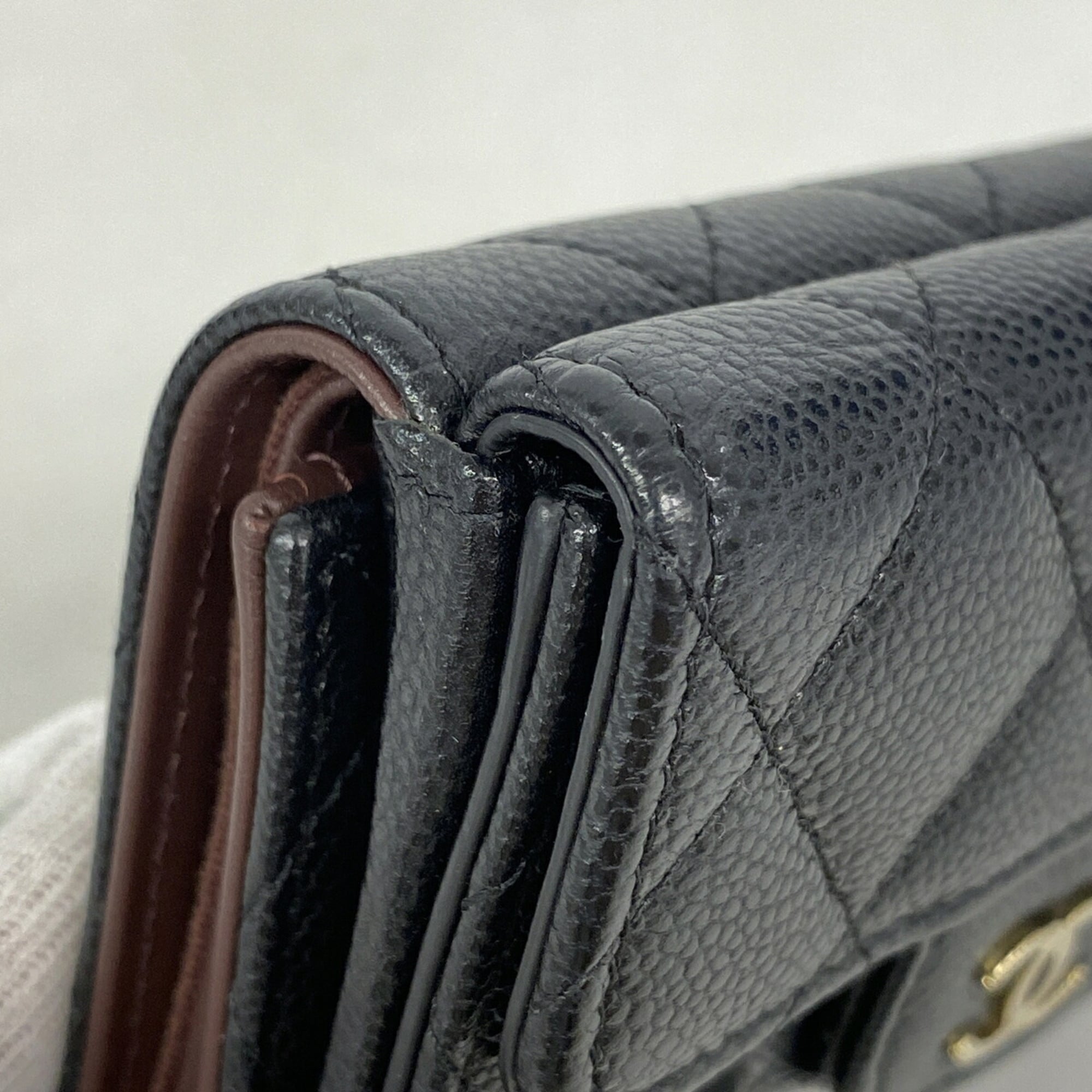 Chanel Black Grained Calfskin Wallet (Tri-Fold) (Pre-Owned)