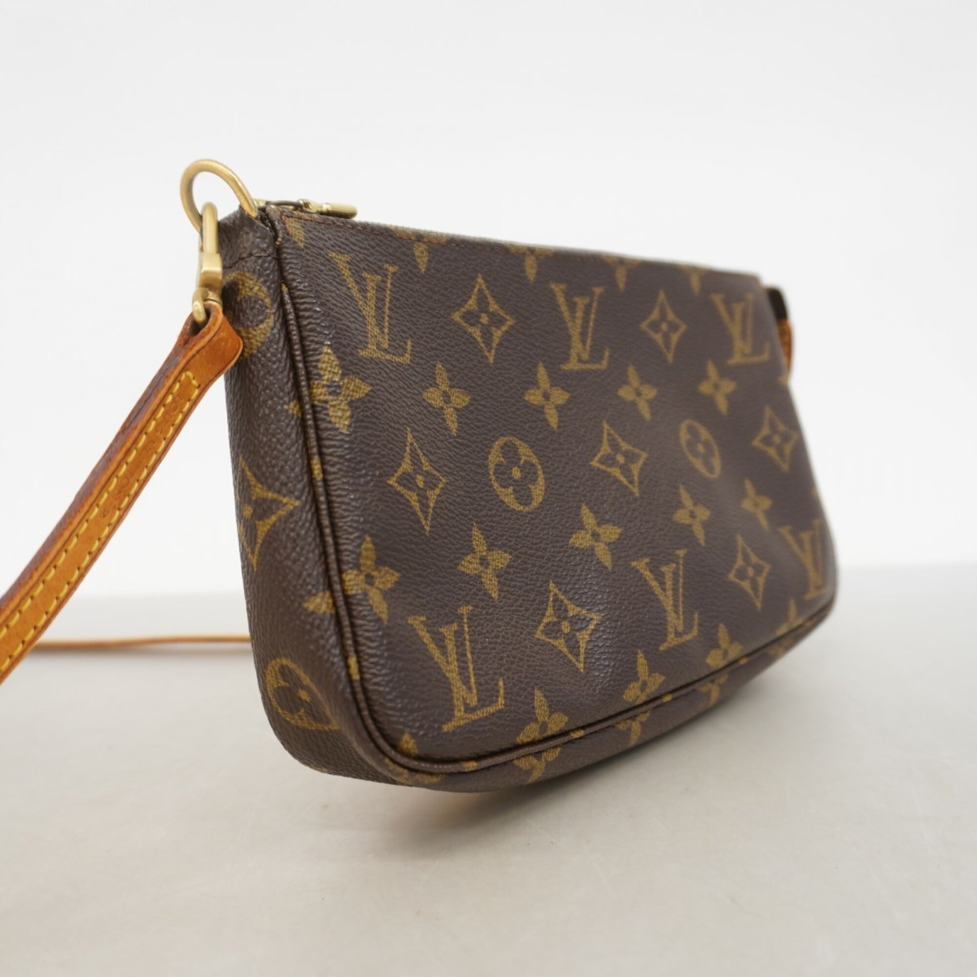 Louis Vuitton Brown Pouch (Pre-Owned)