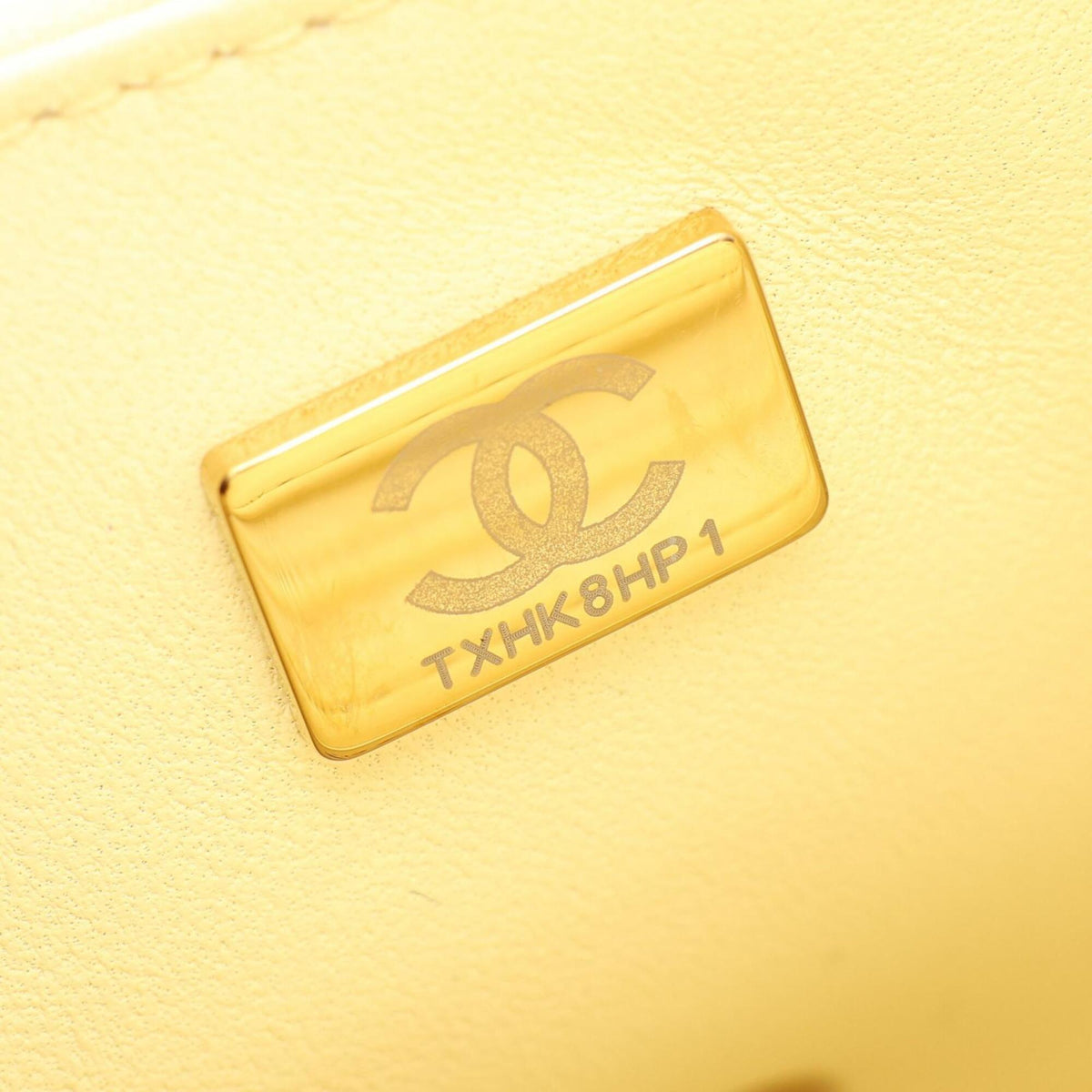 Chanel Yellow Leather Handbag Shoulder Bag (Pre-Owned)