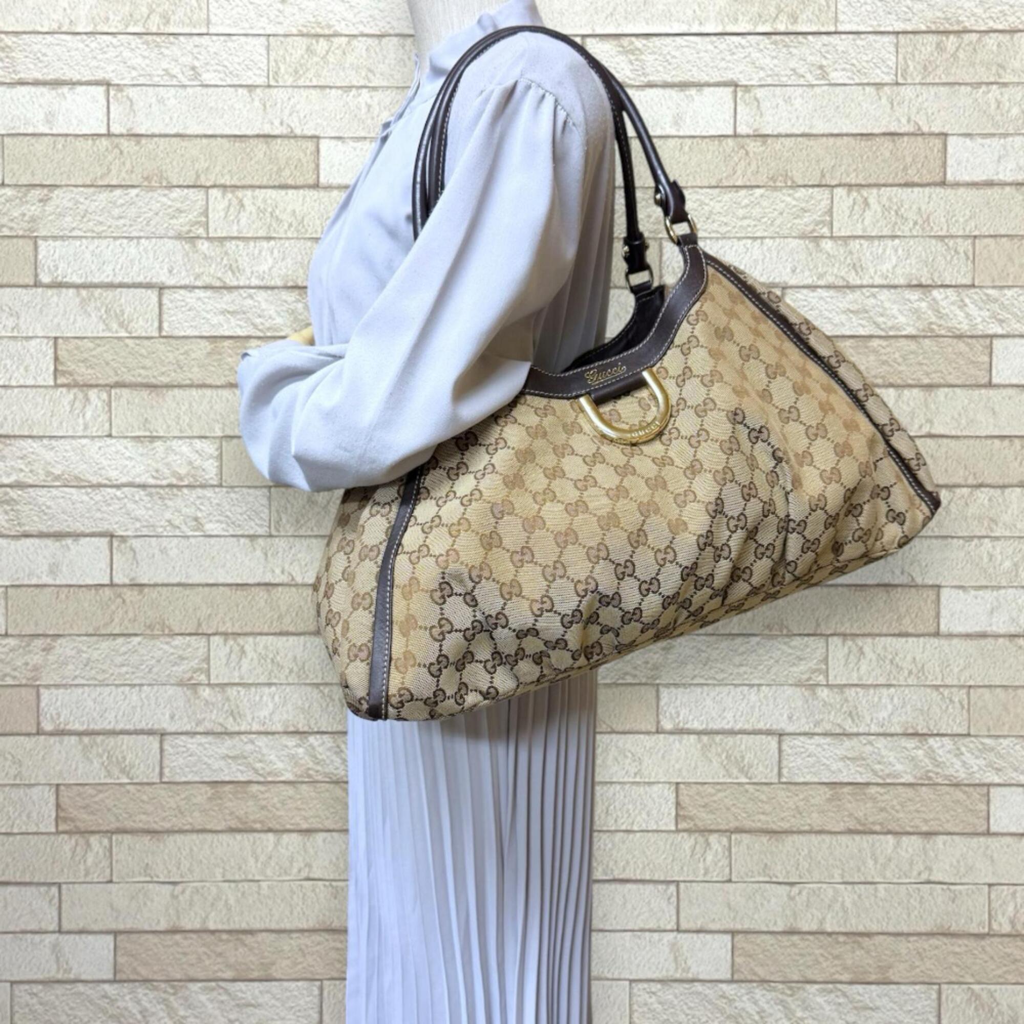 Gucci Abbey Brown Gg Canvas Tote Bag (Pre-Owned)