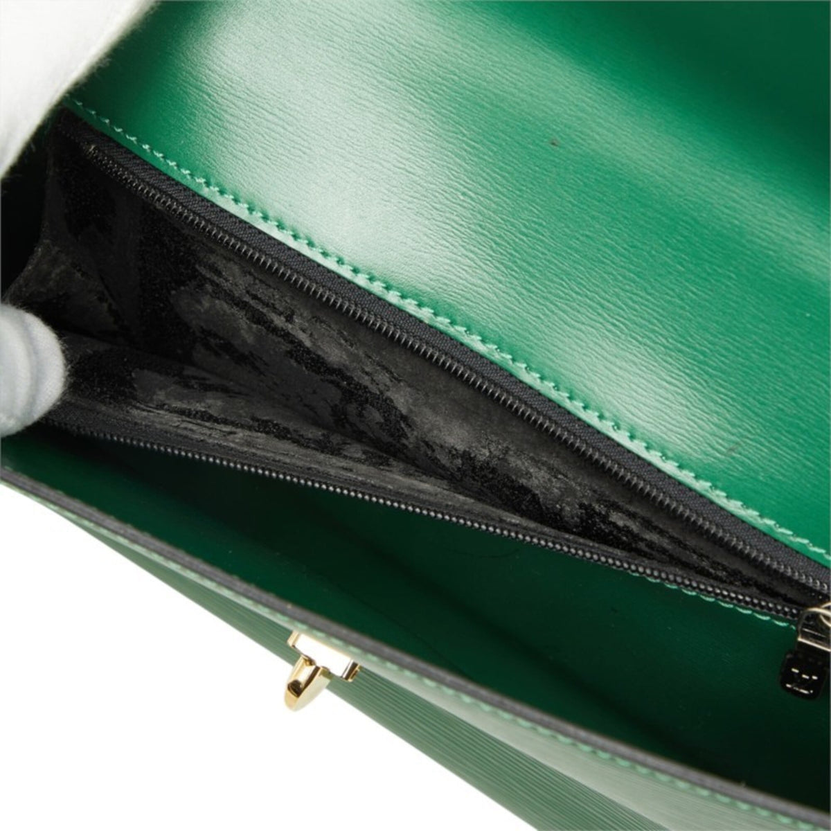 Louis Vuitton Borneo Green Leather Clutch Bag Shoulder Bag (Pre-Owned)
