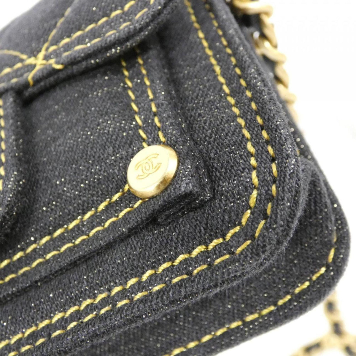 Chanel Black Denim Handbag Shoulder Bag (Pre-Owned)