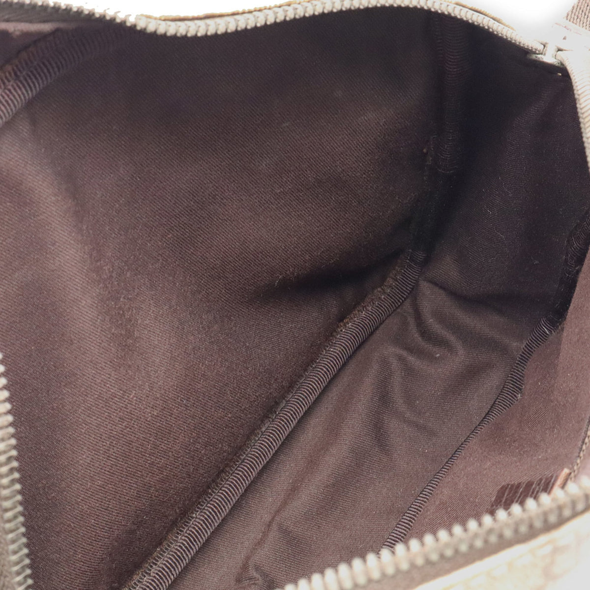 Gucci Gg Plus Beige Dark Brown Khaki Gg Supreme Canvas Pvc Coated Canvas Leather Pochette Shoulder Bag (Pre-Owned)