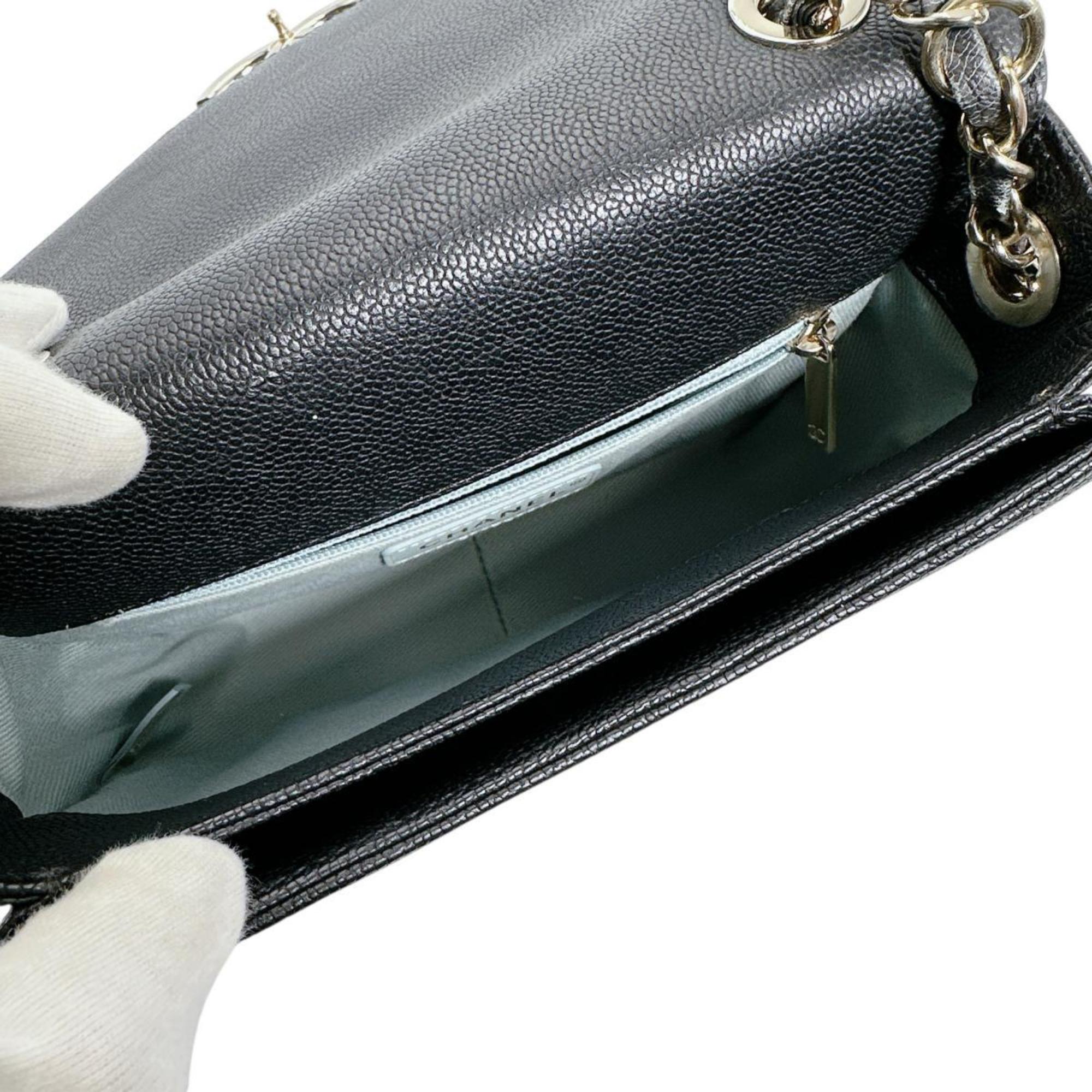 Chanel Black Grained Calfskin Shoulder Bag (Pre-Owned)