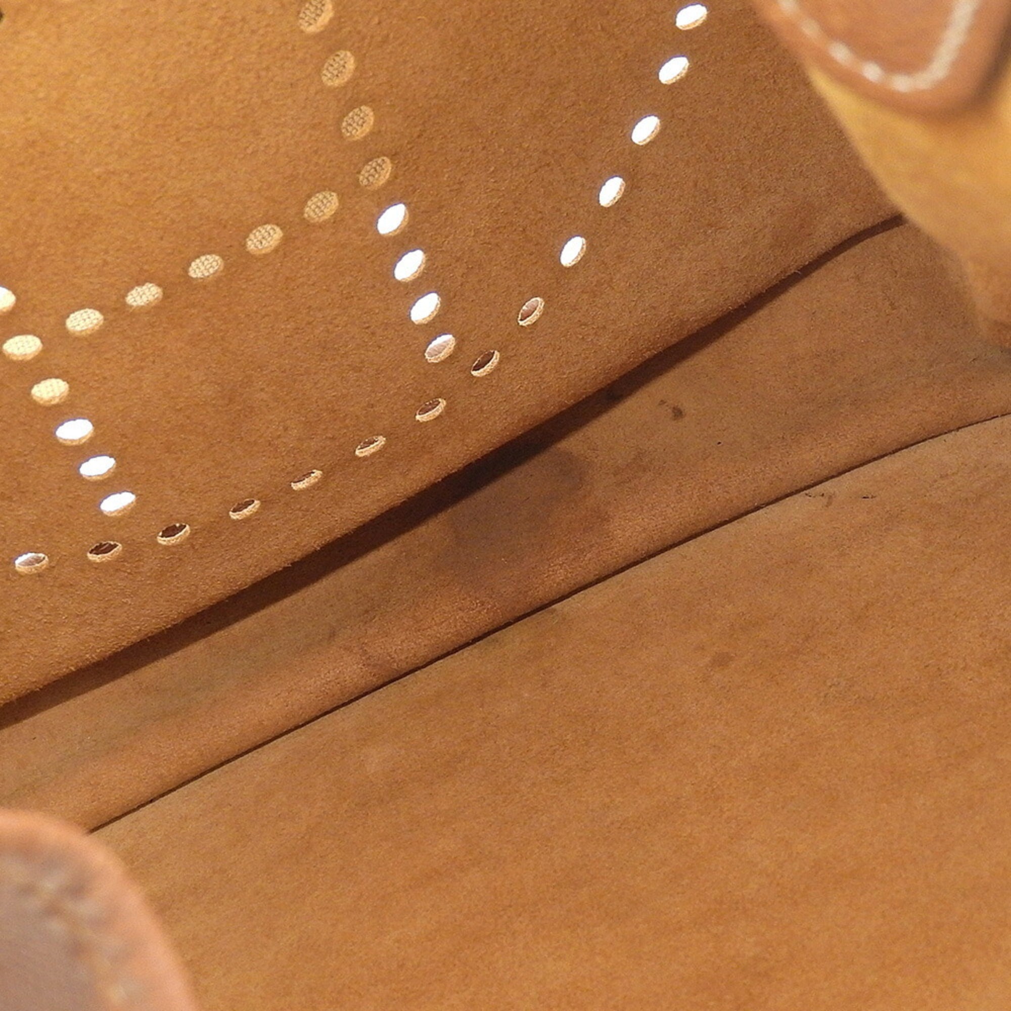 Hermes Brown Courchevel Leather Shoulder Bag (Pre-Owned)