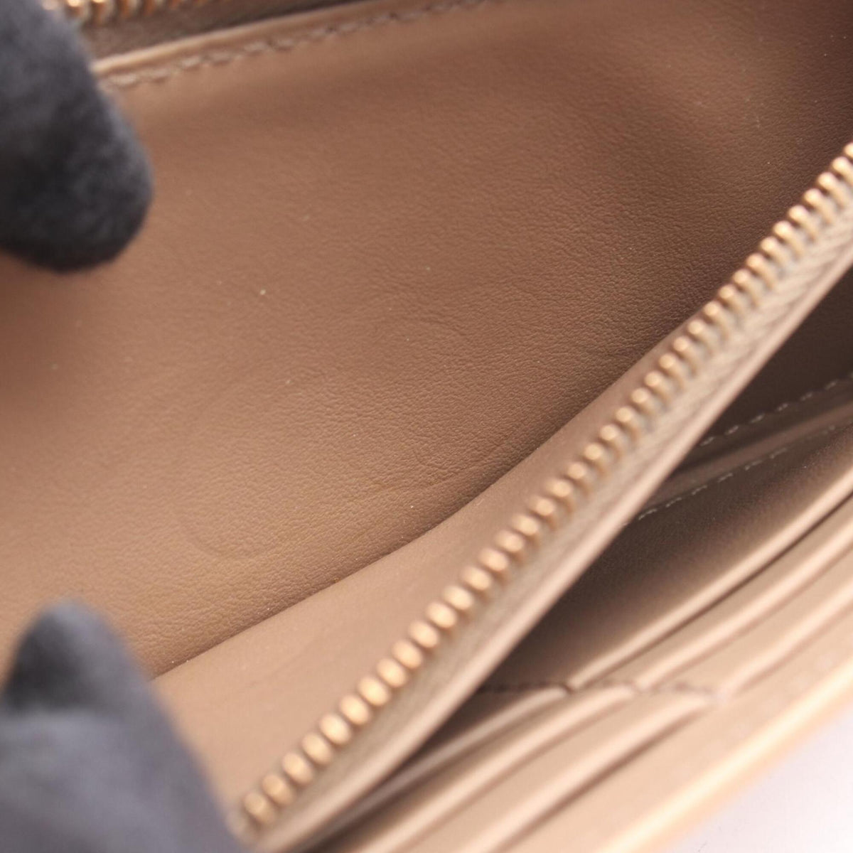 Tod's Pink Leather Long Wallet (Bi-Fold) (Pre-Owned)