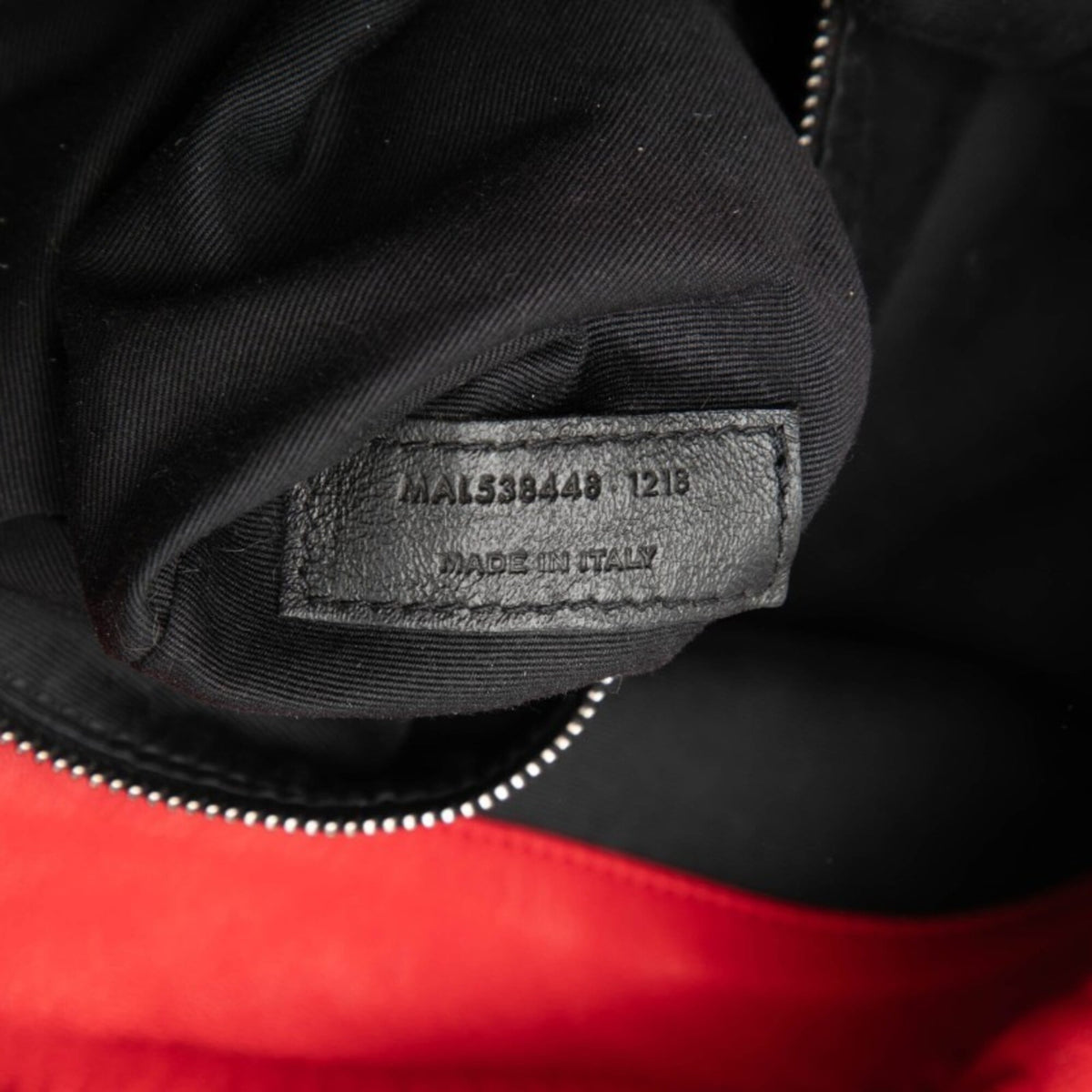 Saint Laurent Red Color Leather Shoulder Bag (Pre-Owned)