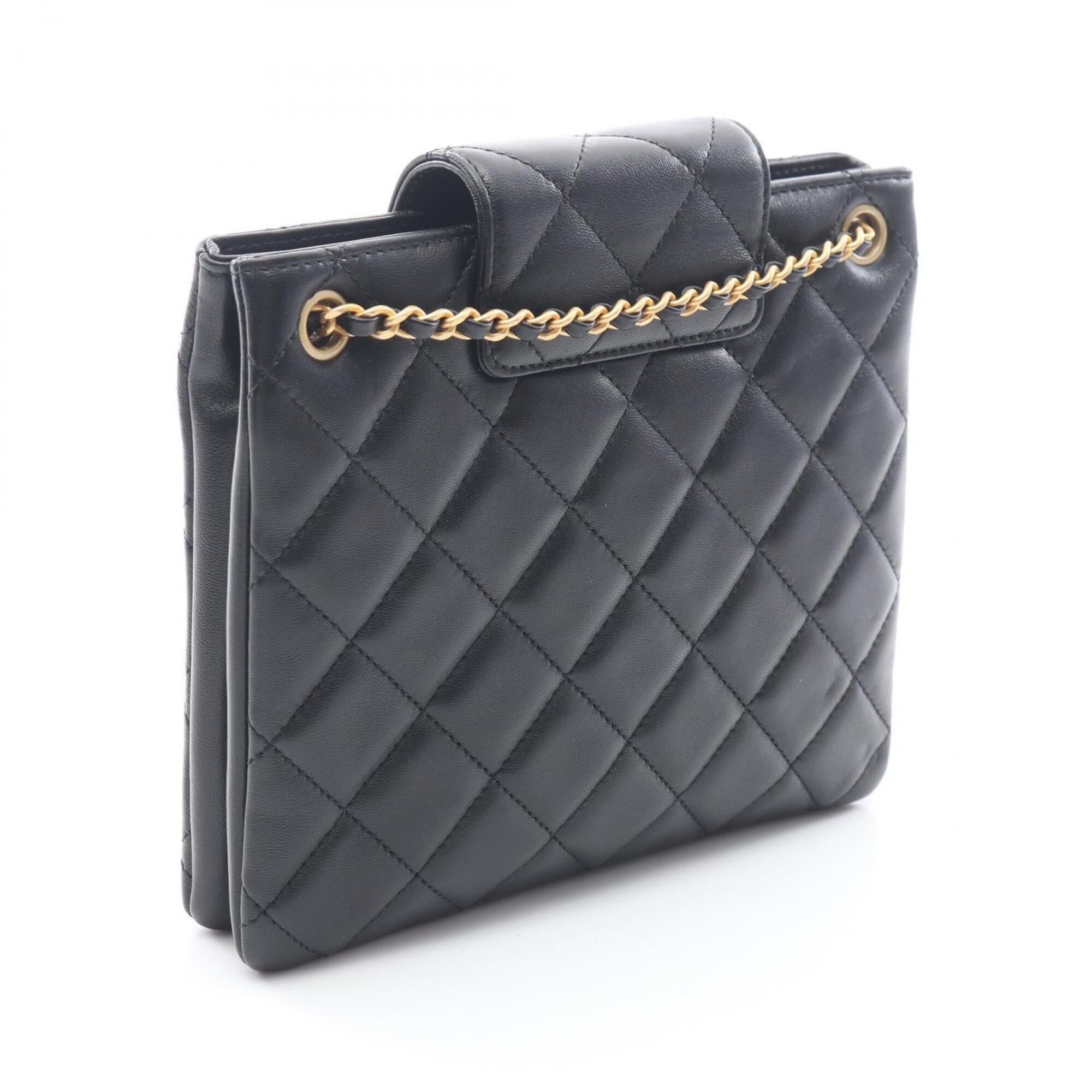 Chanel Black Leather Handbag Shoulder Bag (Pre-Owned)