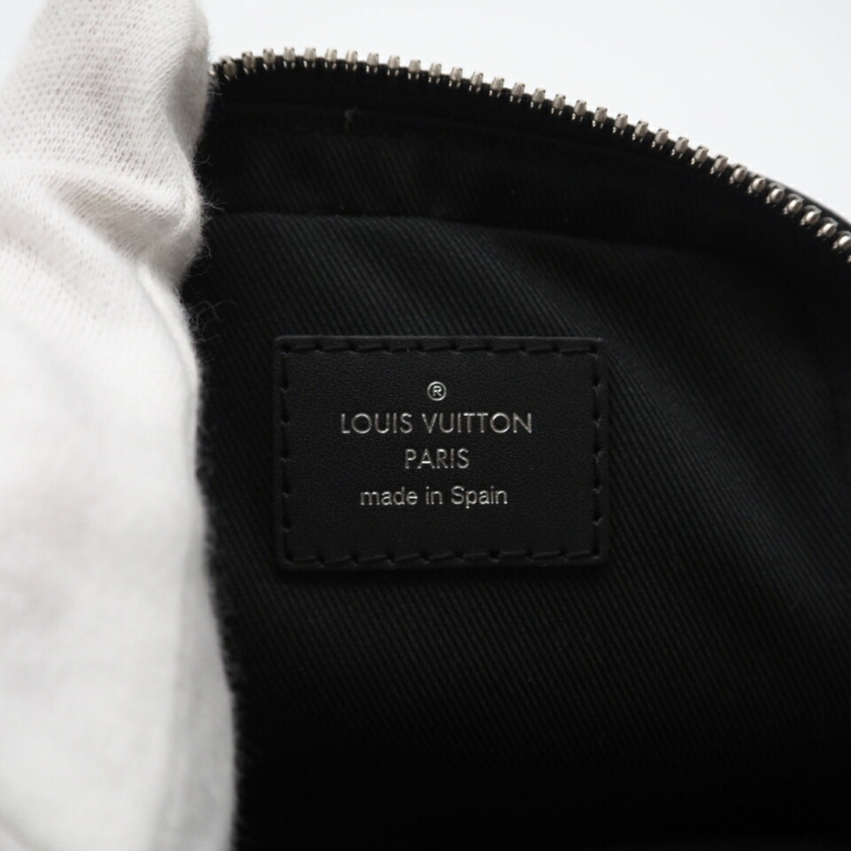 Louis Vuitton Black Yellow Leather Shoulder Bag (Pre-Owned)