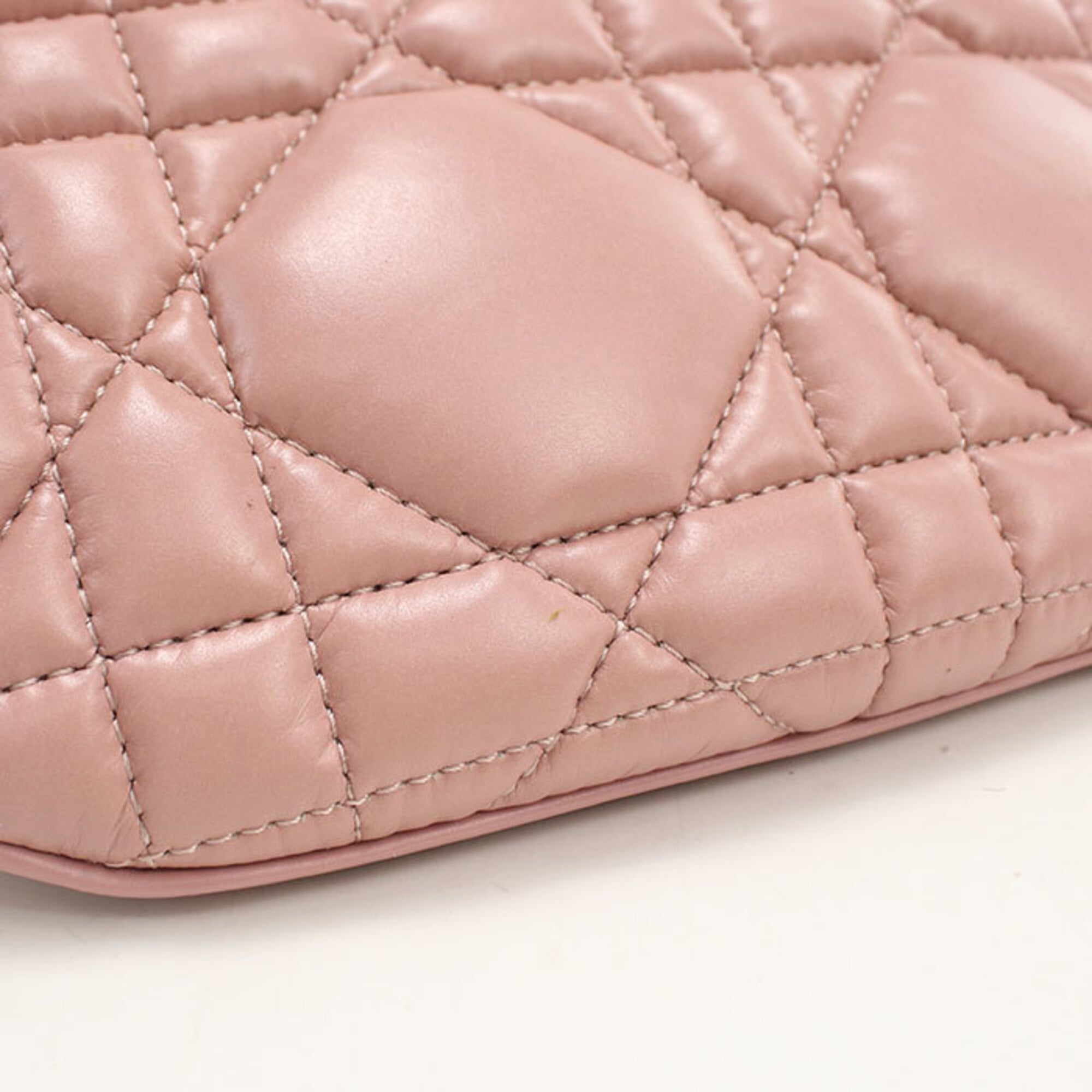 Christian Dior Pink Leather Shoulder Bag (Pre-Owned)