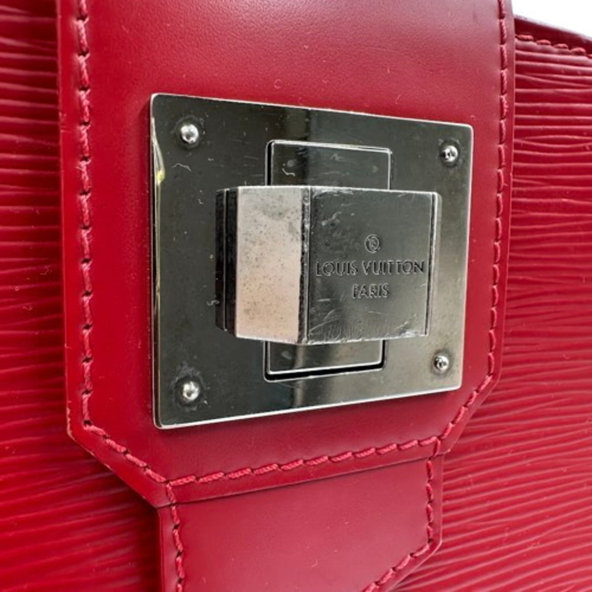 Louis Vuitton Epi Carmine Red Color Epi Leather Handbag (Pre-Owned)