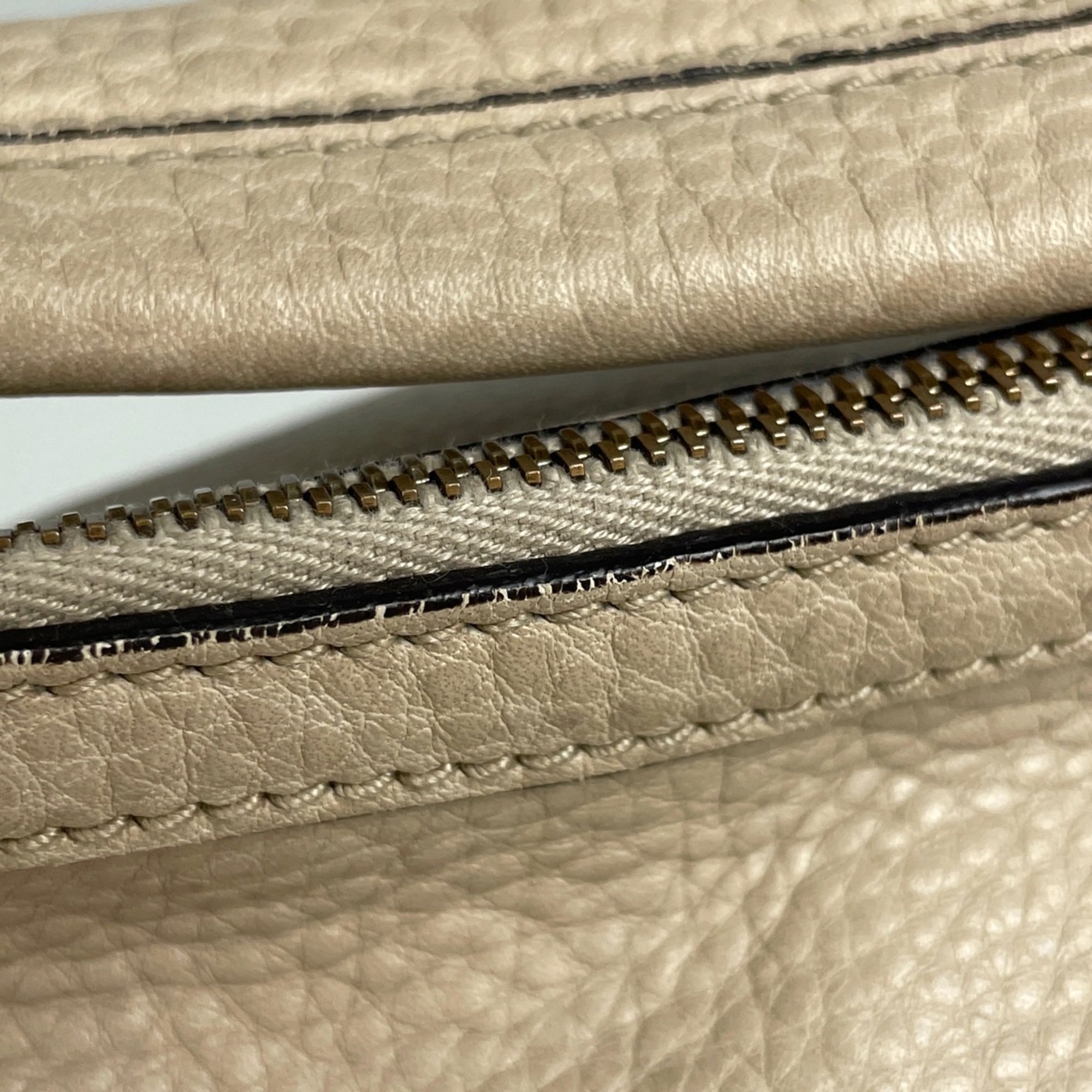 Gucci Beige Leather Handbag (Pre-Owned)