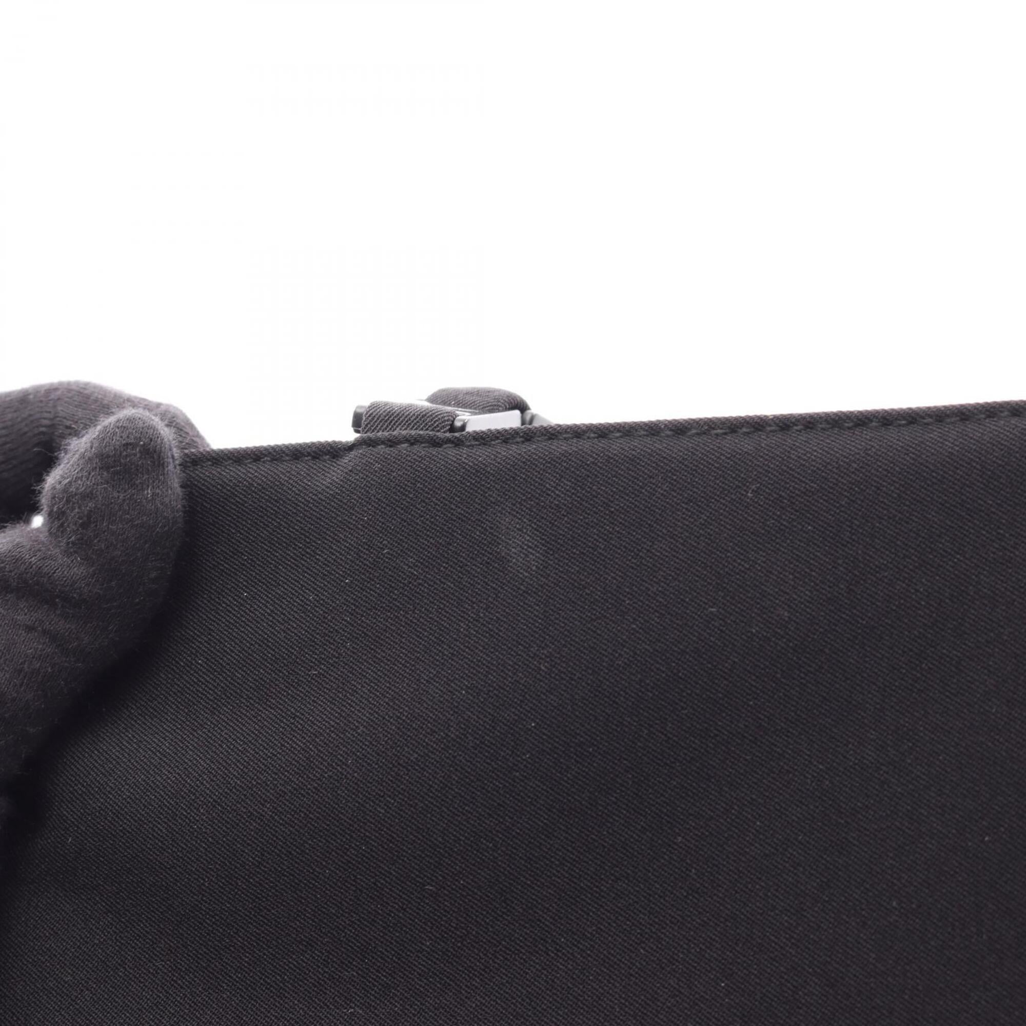 Salvatore Ferragamo Black Nylon Handbag Shoulder Bag (Pre-Owned)