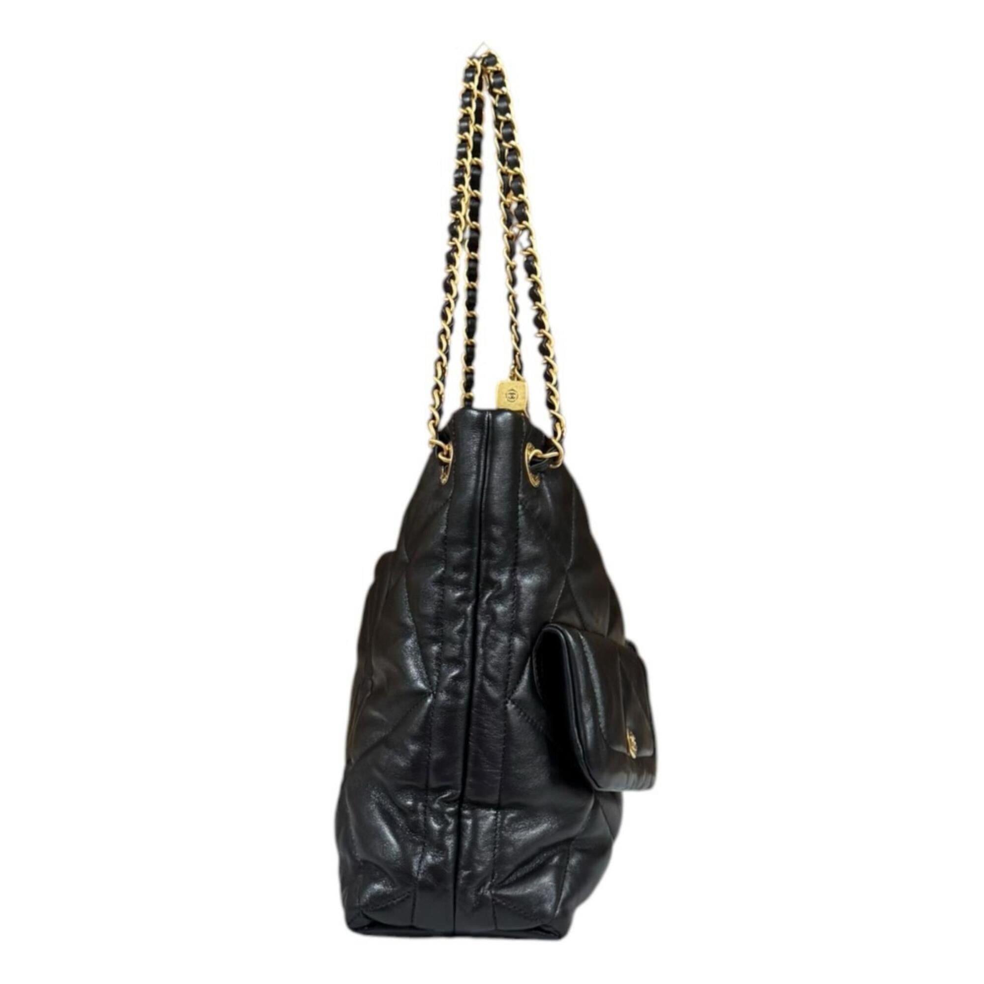 Chanel Black Leather Shopping Bag Shoulder Bag (Pre-Owned)