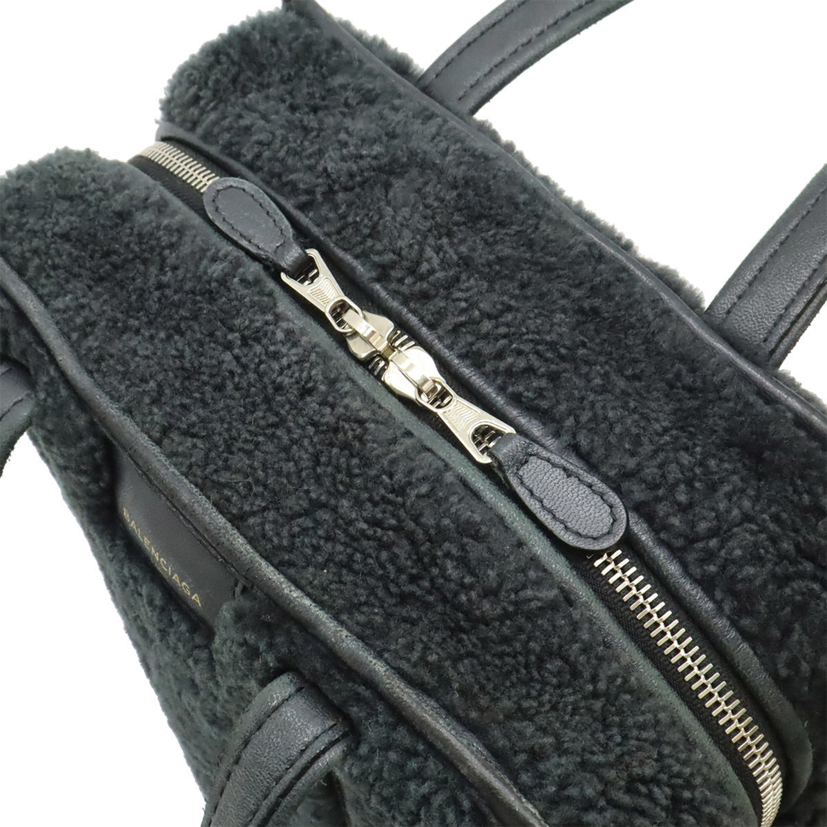 Balenciaga Black Leather Handbag Shoulder Bag (Pre-Owned)