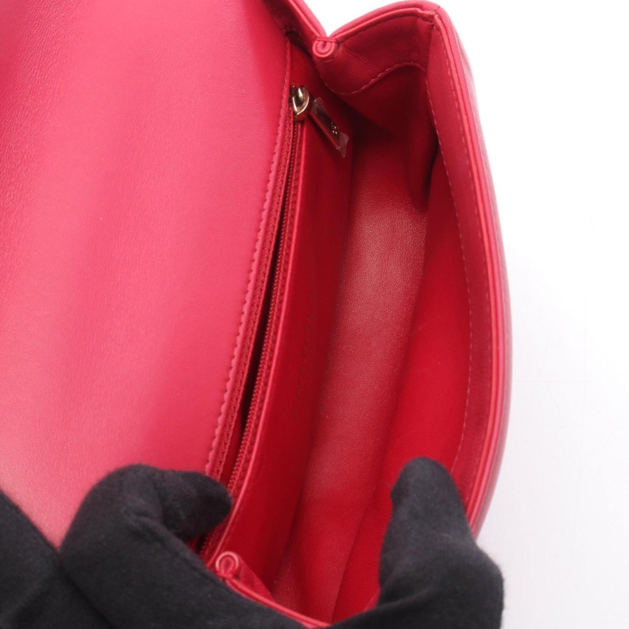 Chanel Pink Leather Handbag Shoulder Bag (Pre-Owned)