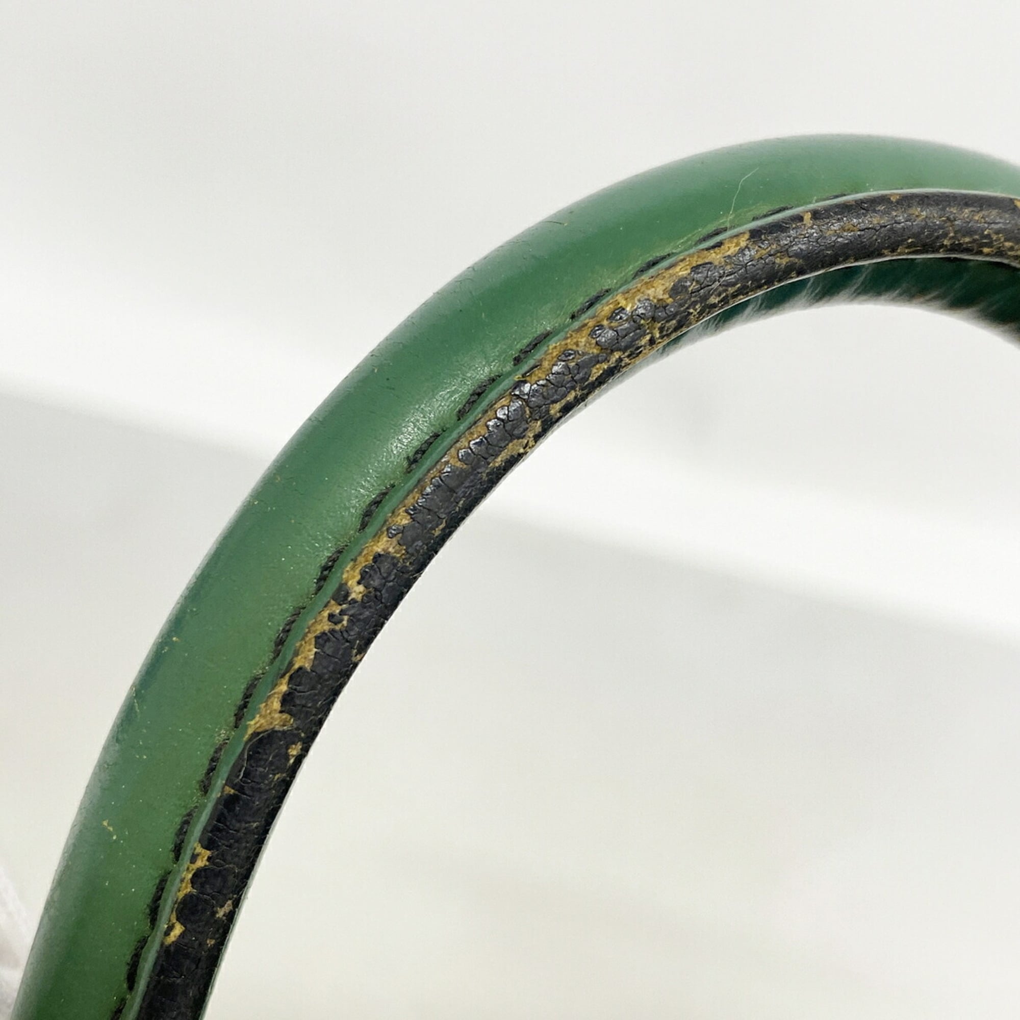 Louis Vuitton Borneo Green Handbag (Pre-Owned)