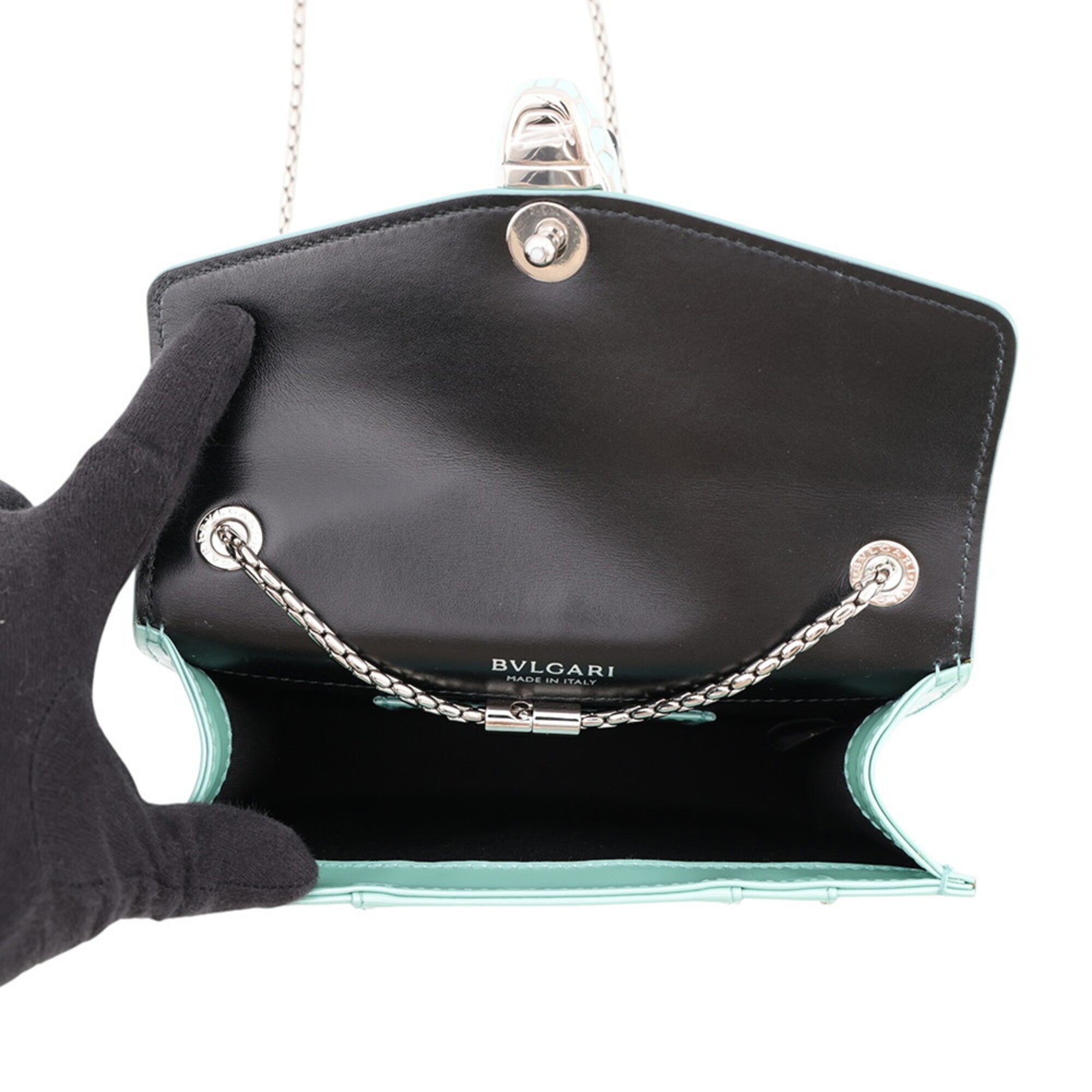 Bvlgari Silver Patent Leather Handbag Shoulder Bag (Pre-Owned)