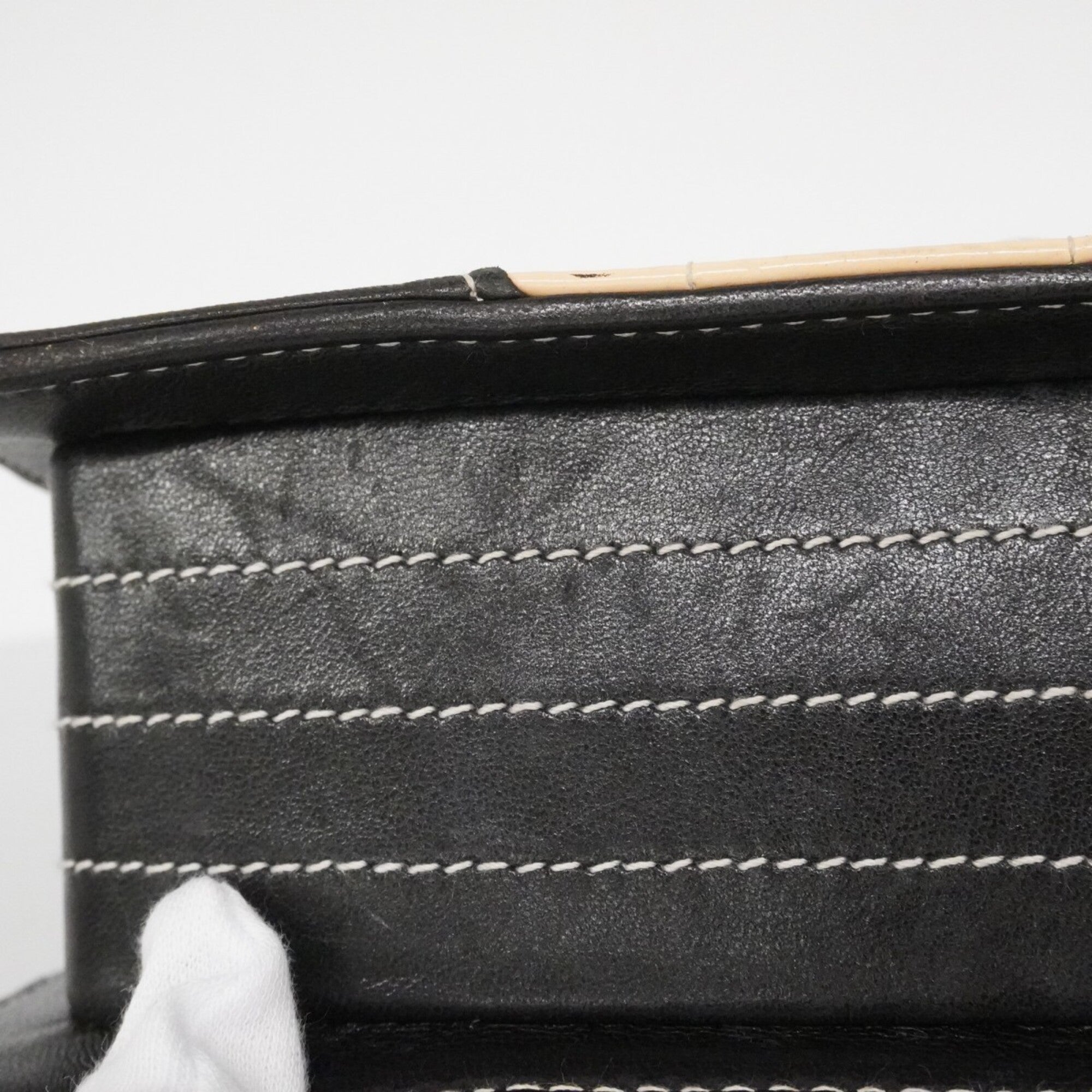 Chanel Black Ivory Patent Leather Shoulder Bag (Pre-Owned)