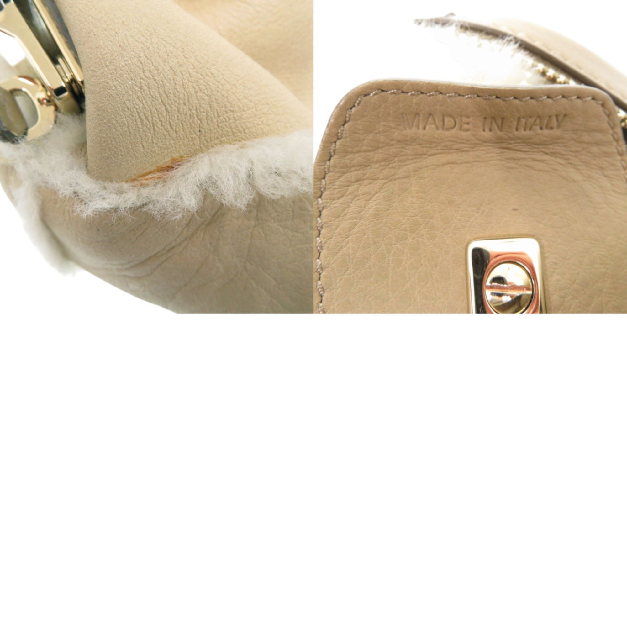 Tod's Beige Grayish Leather Leather Handbag (Pre-Owned)