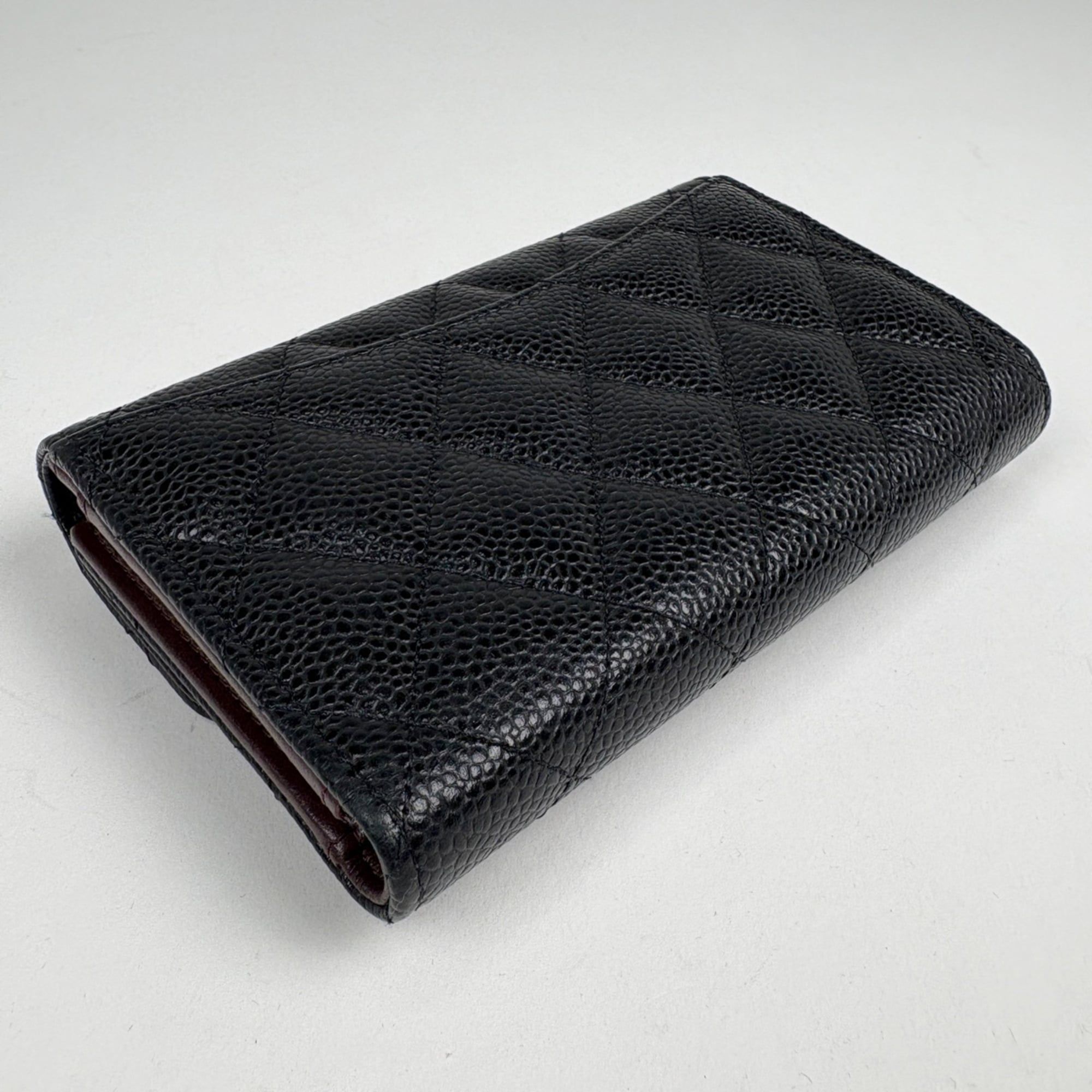 Chanel Black Grained Calfskin Wallet (Tri-Fold) (Pre-Owned)