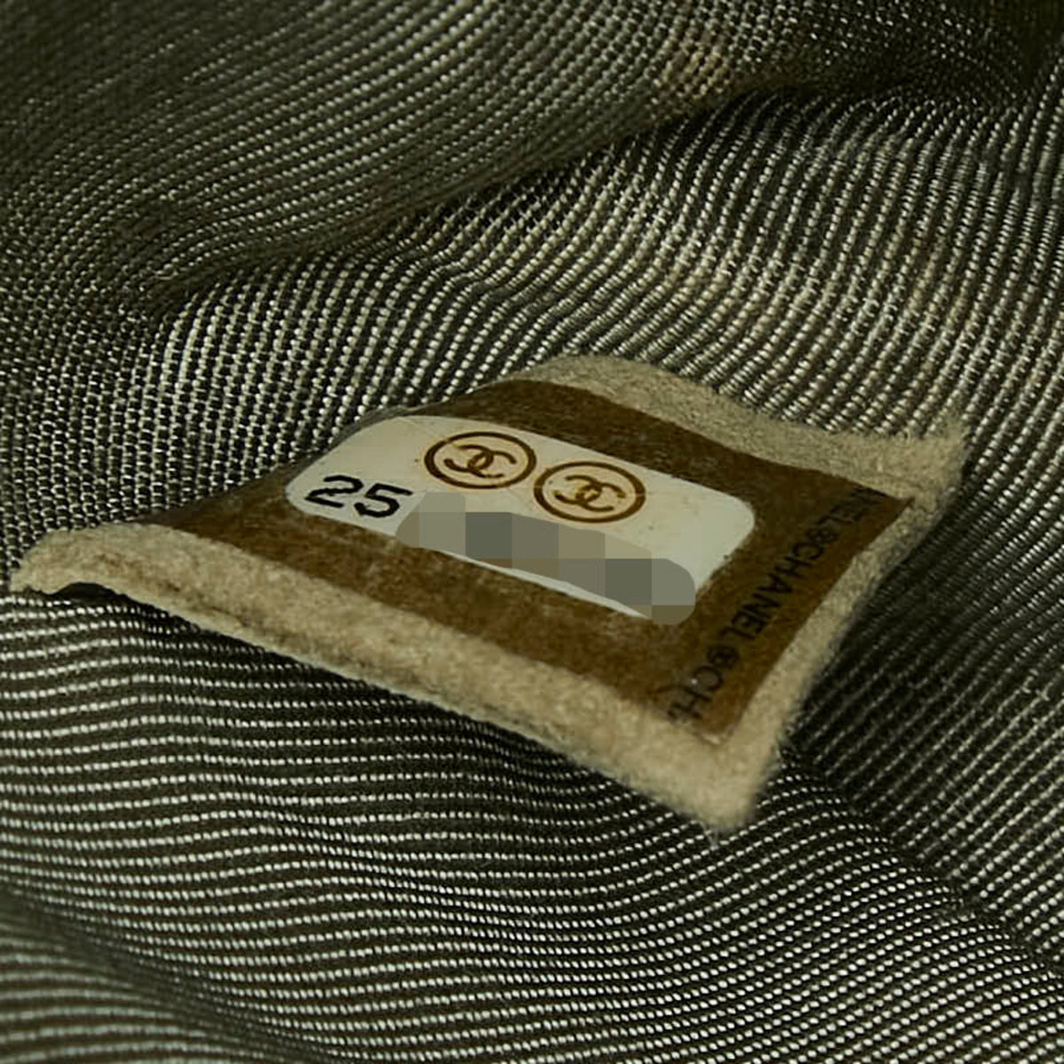 Chanel Green Olive Grained Calfskin Shoulder Bag (Pre-Owned)
