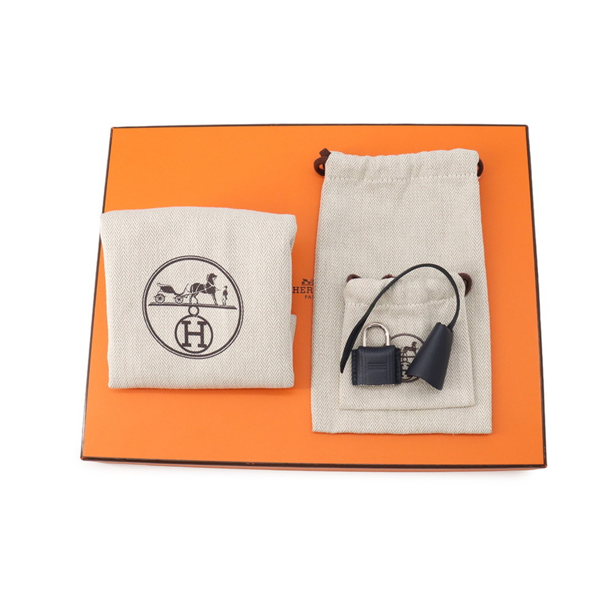 Hermes Blue Navy Evergrain Leather Clutch Bag Shoulder Bag (Pre-Owned)
