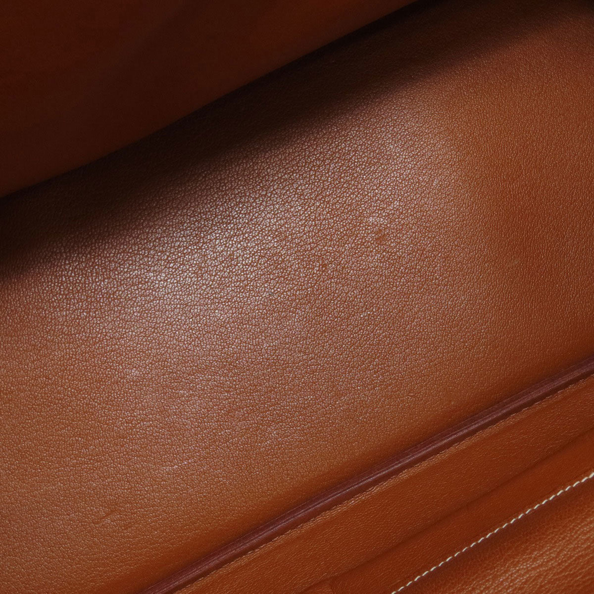 Hermes Gold Courchevel Leather Handbag (Pre-Owned)