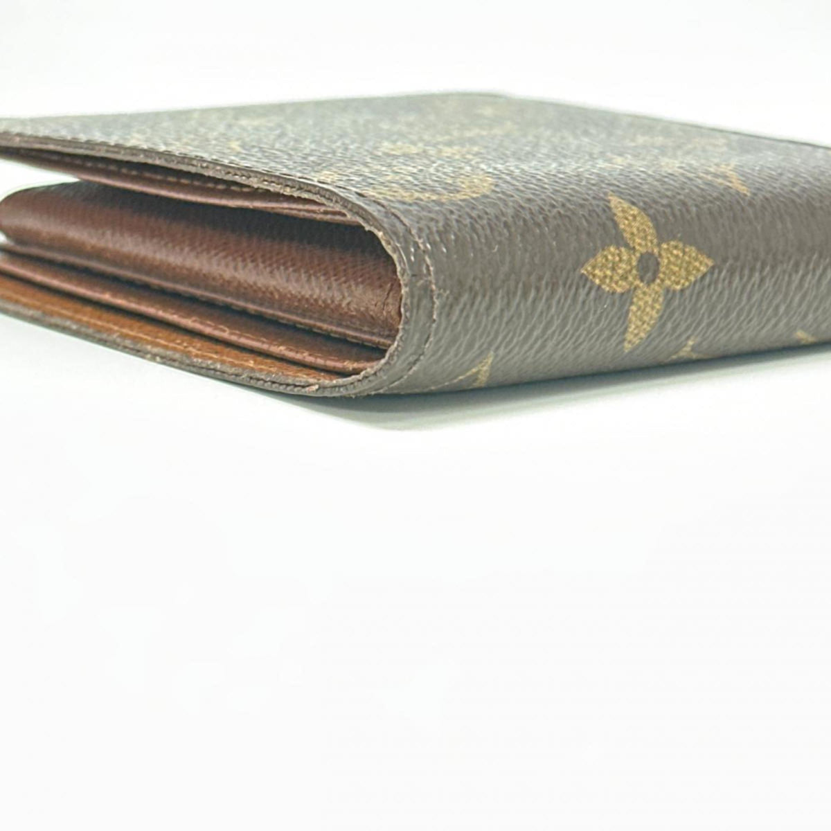 Louis Vuitton Brown Monogram Monogram Wallet (Bi-Fold) (Pre-Owned)