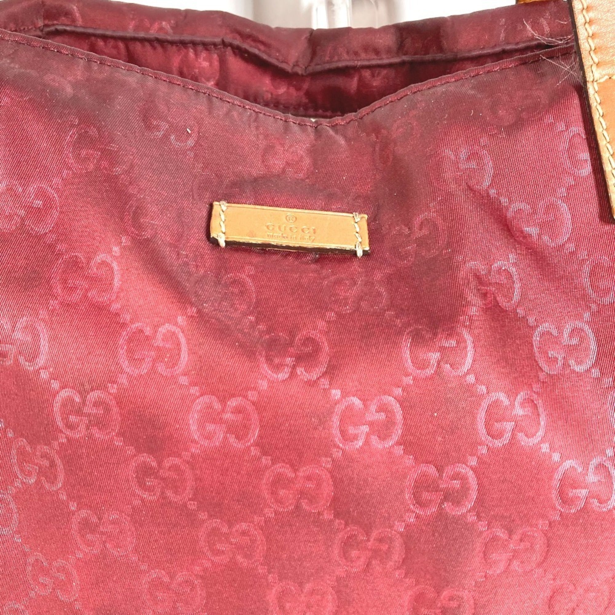 Gucci Red Color Leather Nylon Handbag Shoulder Bag Tote Bag (Pre-Owned)