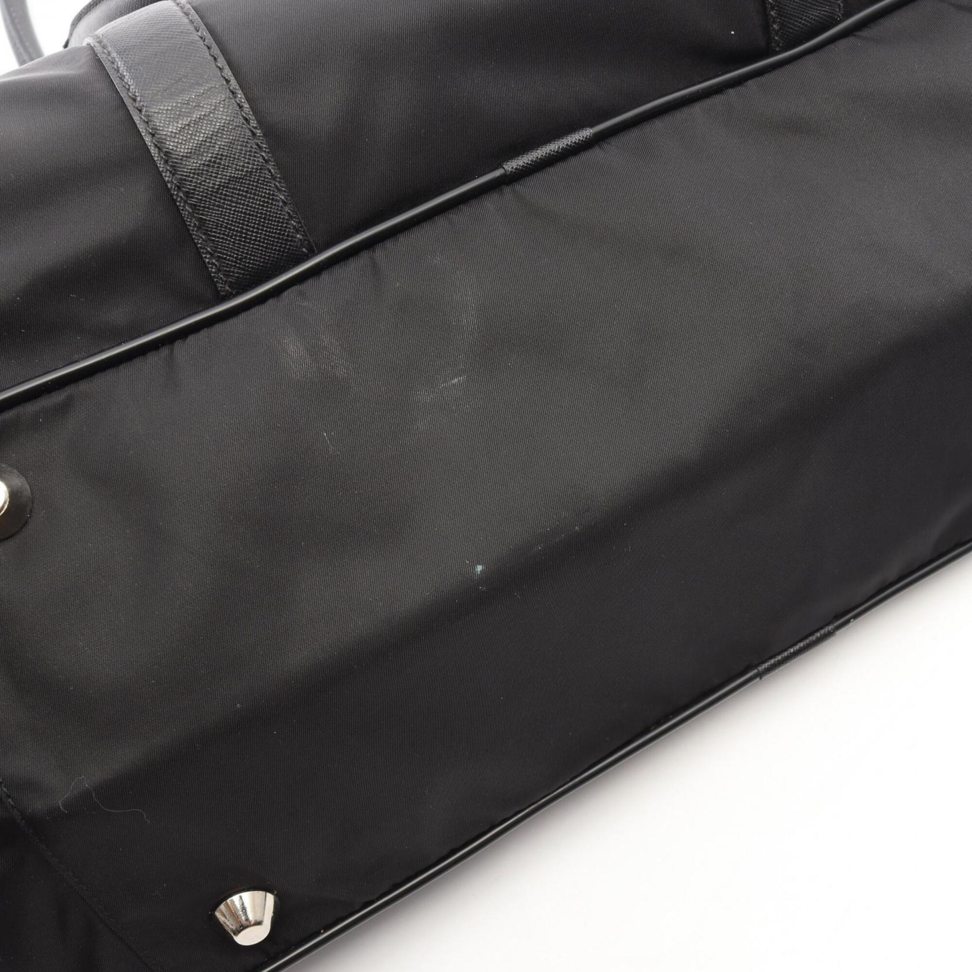 Prada Black Nylon Saffiano Triangle Boston Bag Handbag (Pre-Owned)
