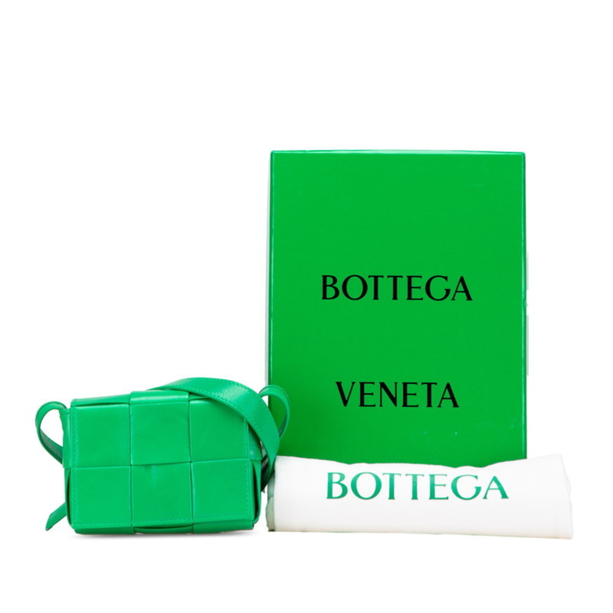 Bottega Veneta Green Leather Shoulder Bag (Pre-Owned)