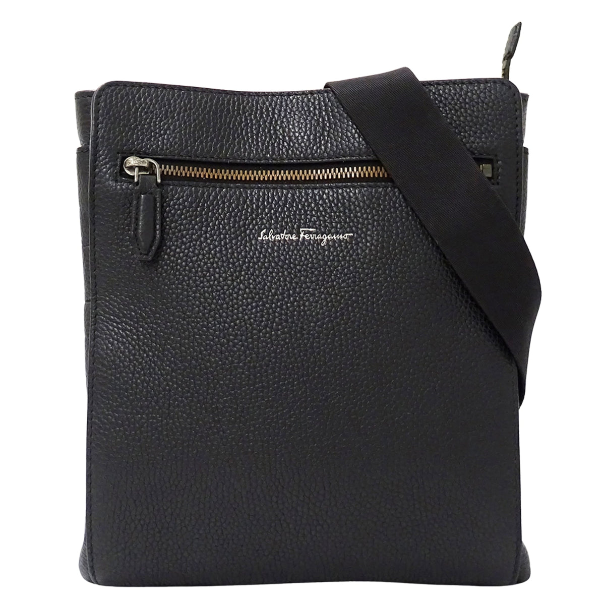 Salvatore Ferragamo Black Leather Shoulder Bag (Pre-Owned)