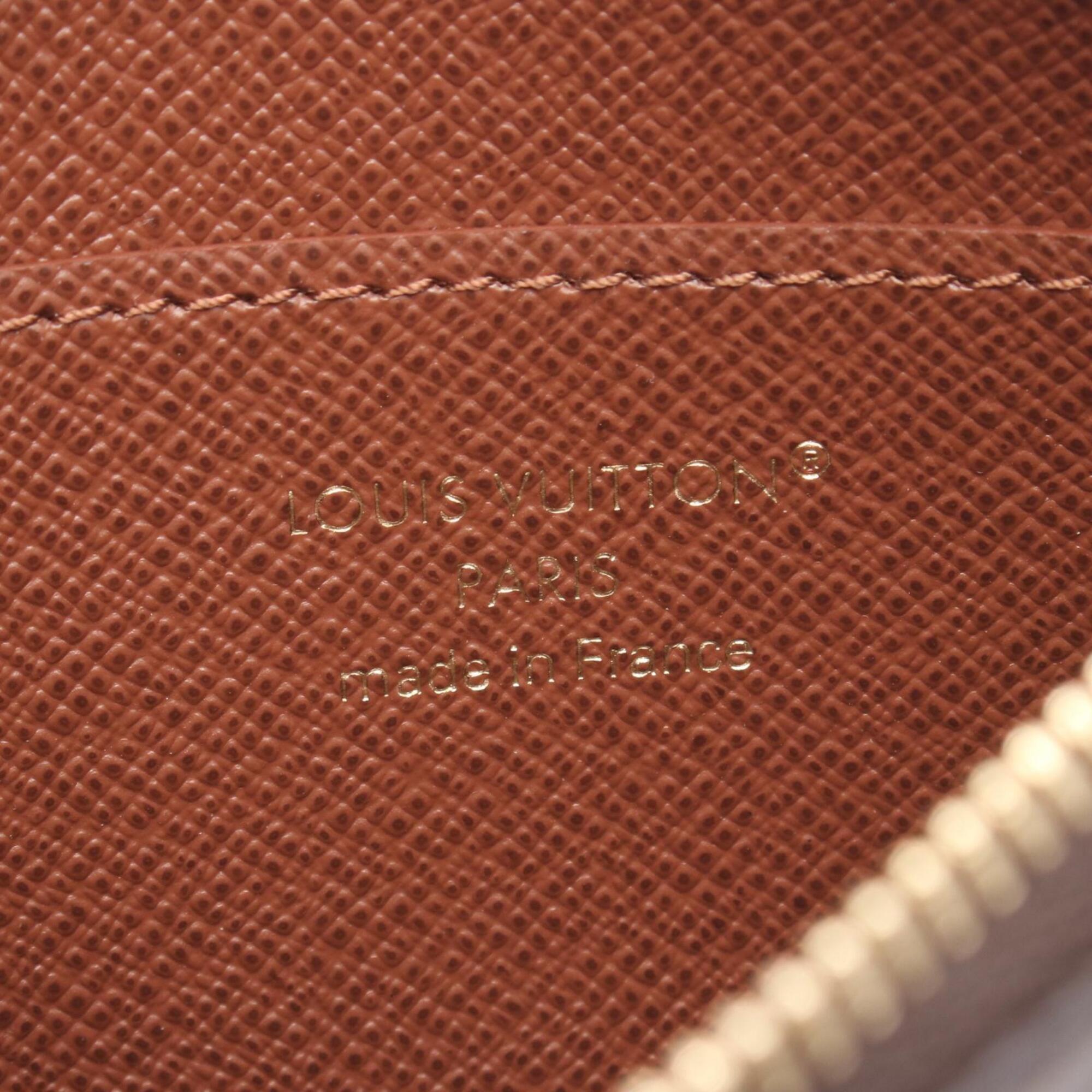 Louis Vuitton Brown Pvc Pochette (Pre-Owned)