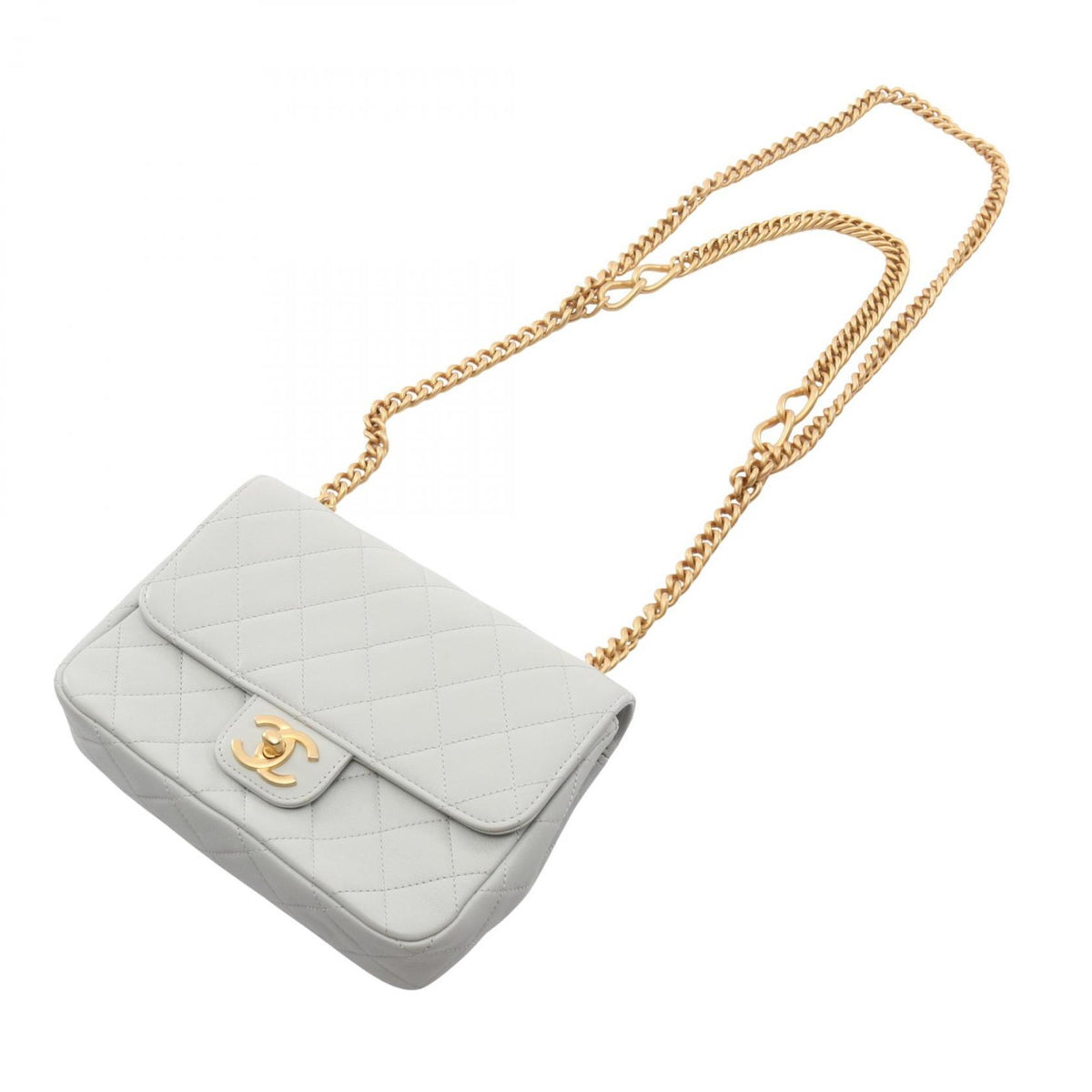Chanel Gray Leather Shoulder Bag (Pre-Owned)