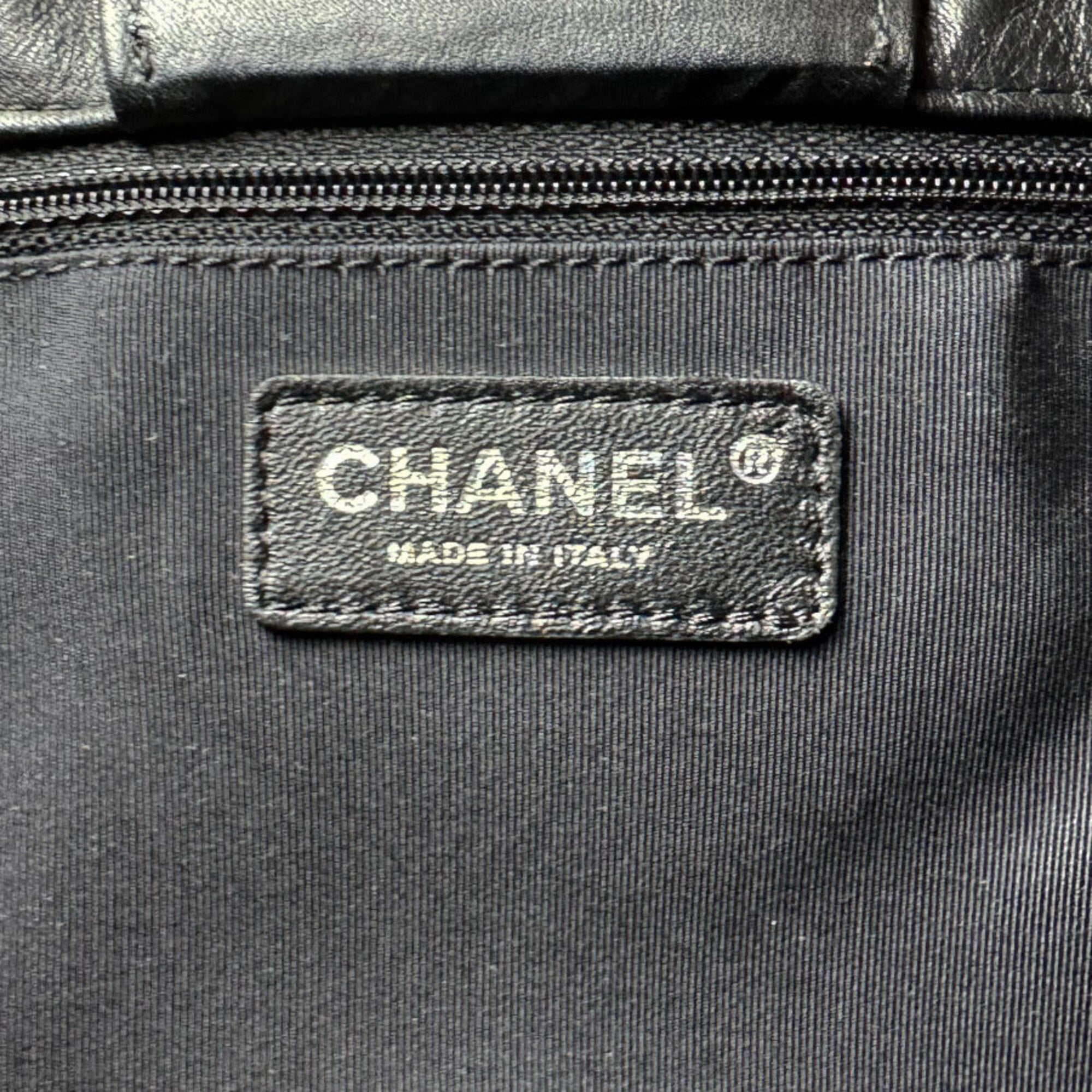 Chanel Black Canvas Leather Handbag (Pre-Owned)