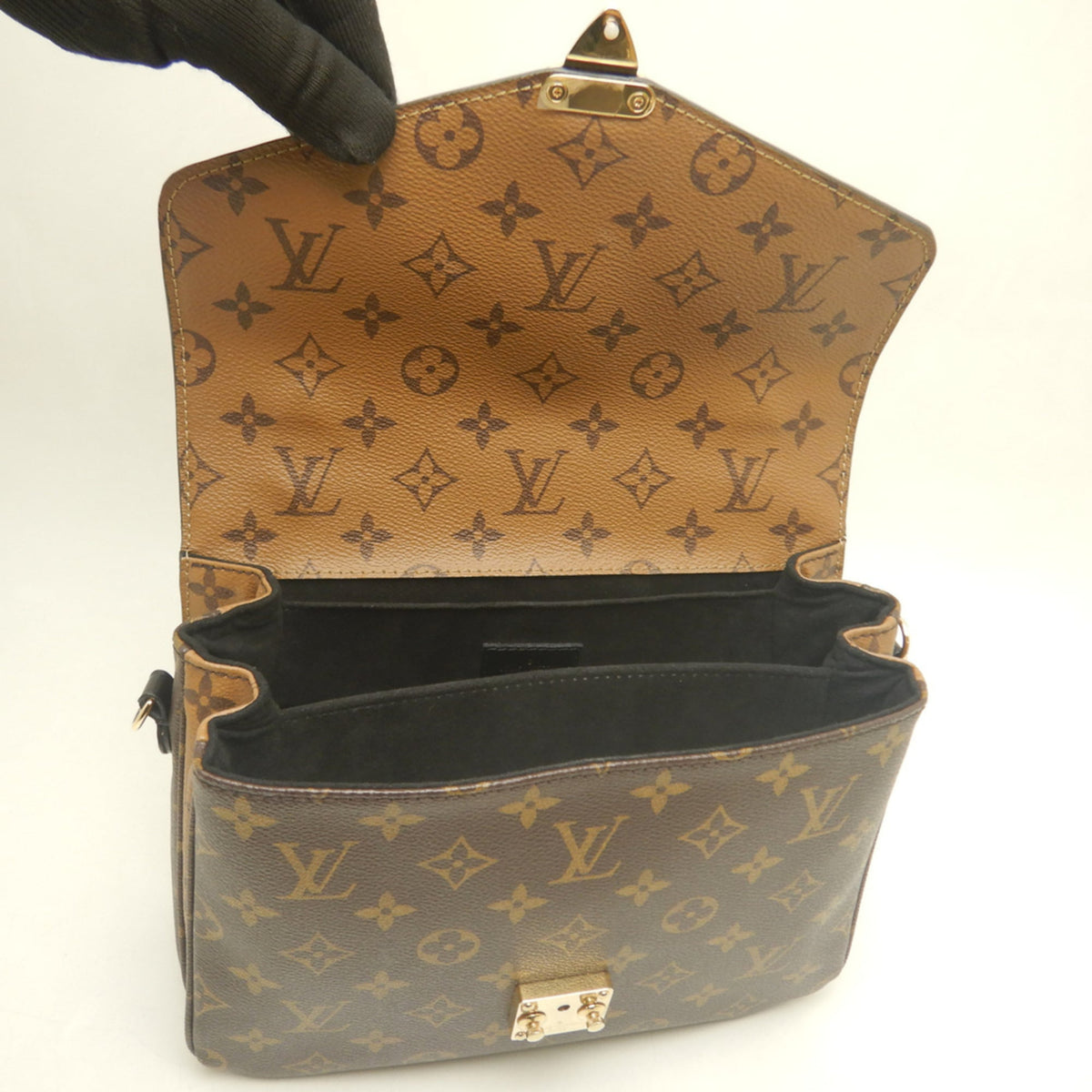 Louis Vuitton Brown Monogram Reverse Monogram Reverse Handbag (Pre-Owned)