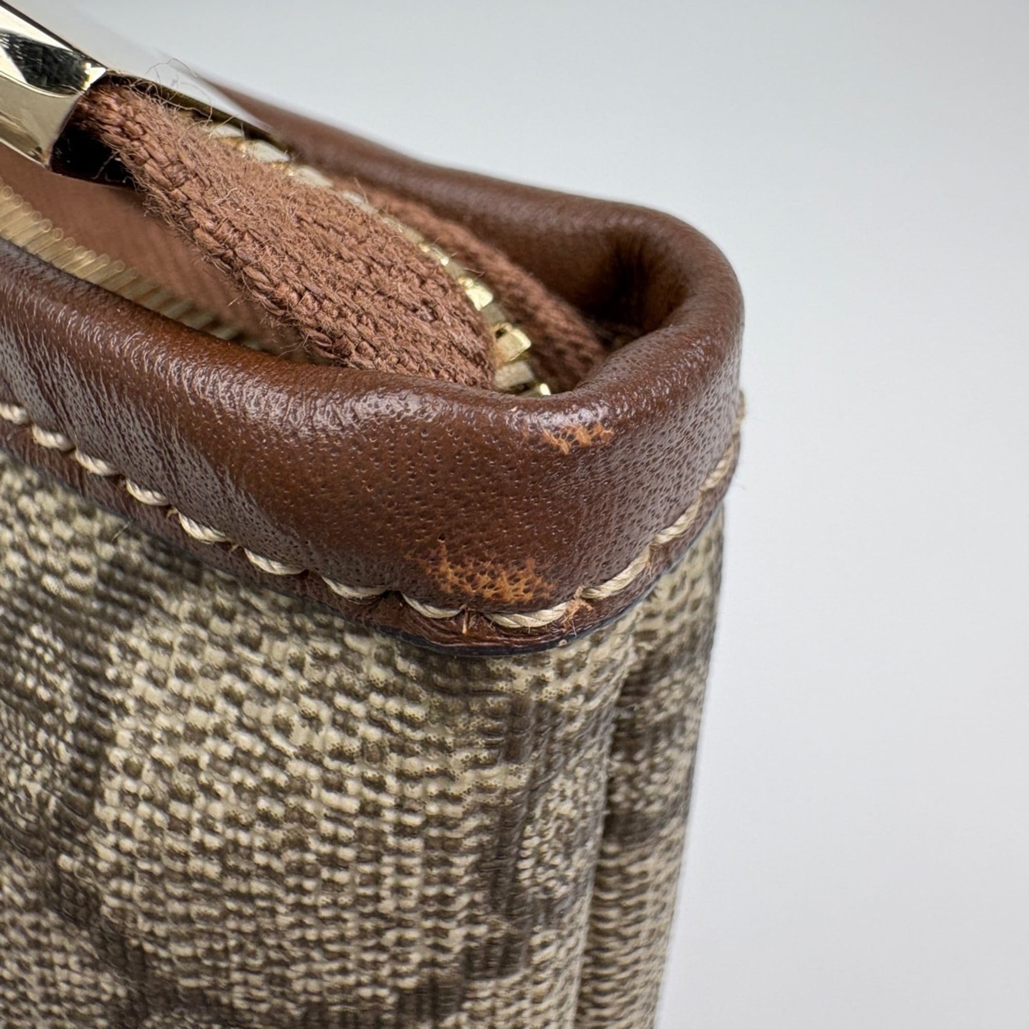 Gucci Beige Brown Coated Canvas Leather Shoulder Bag (Pre-Owned)