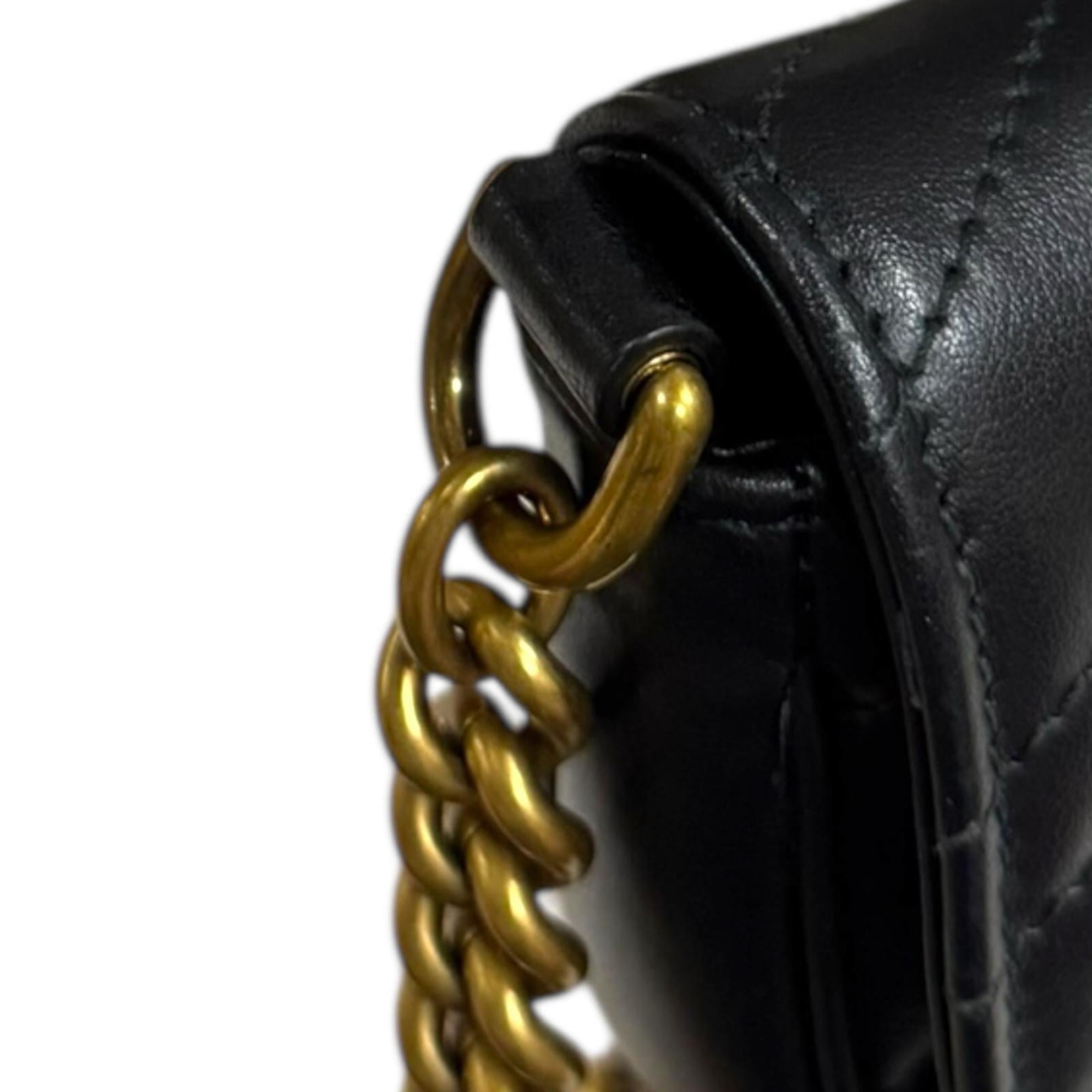Gucci Black Leather Shoulder Bag (Pre-Owned)