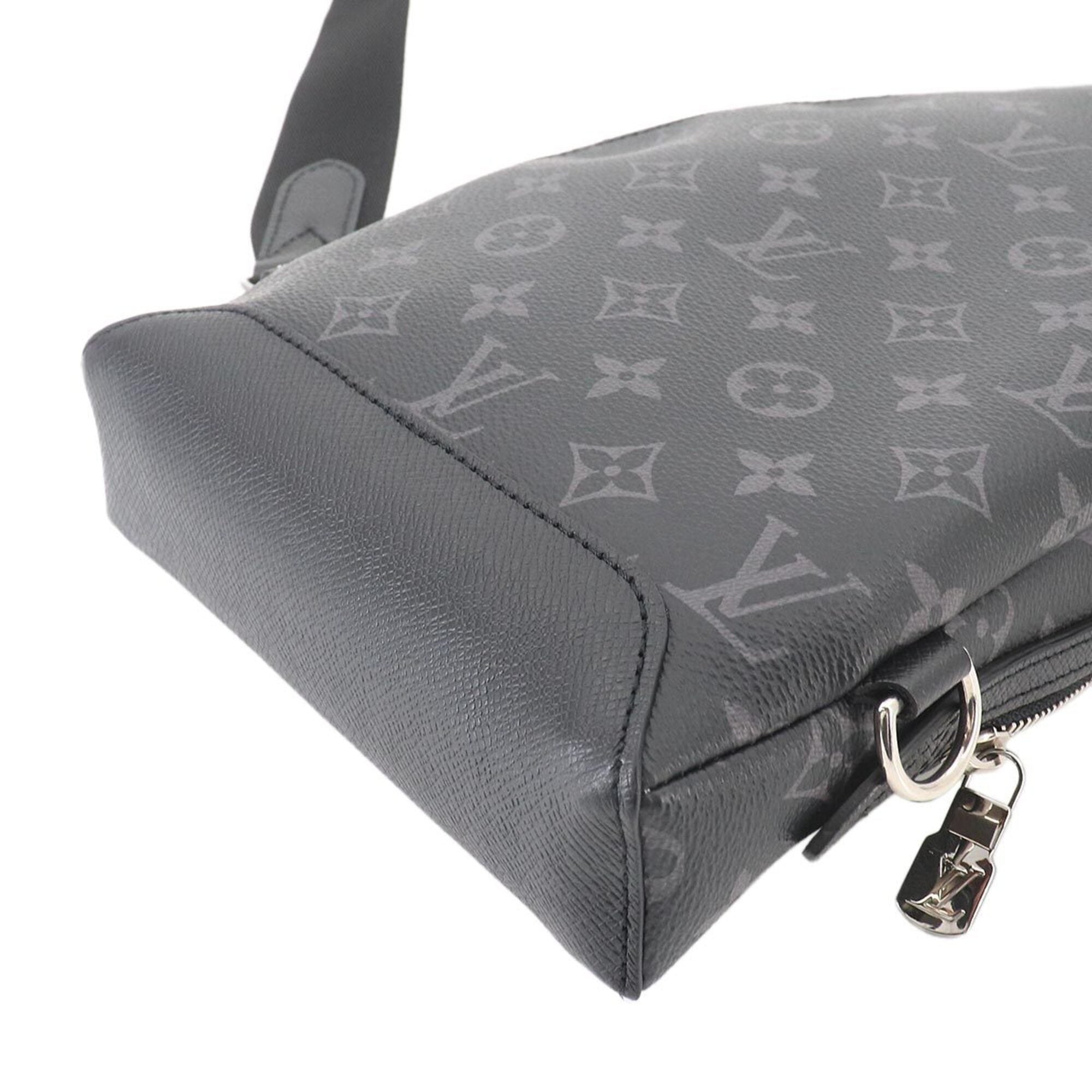 Louis Vuitton Monogram Eclipse Noir Monogram Eclipse Taiga Leather Handbag Sling Bag (Pre-Owned)