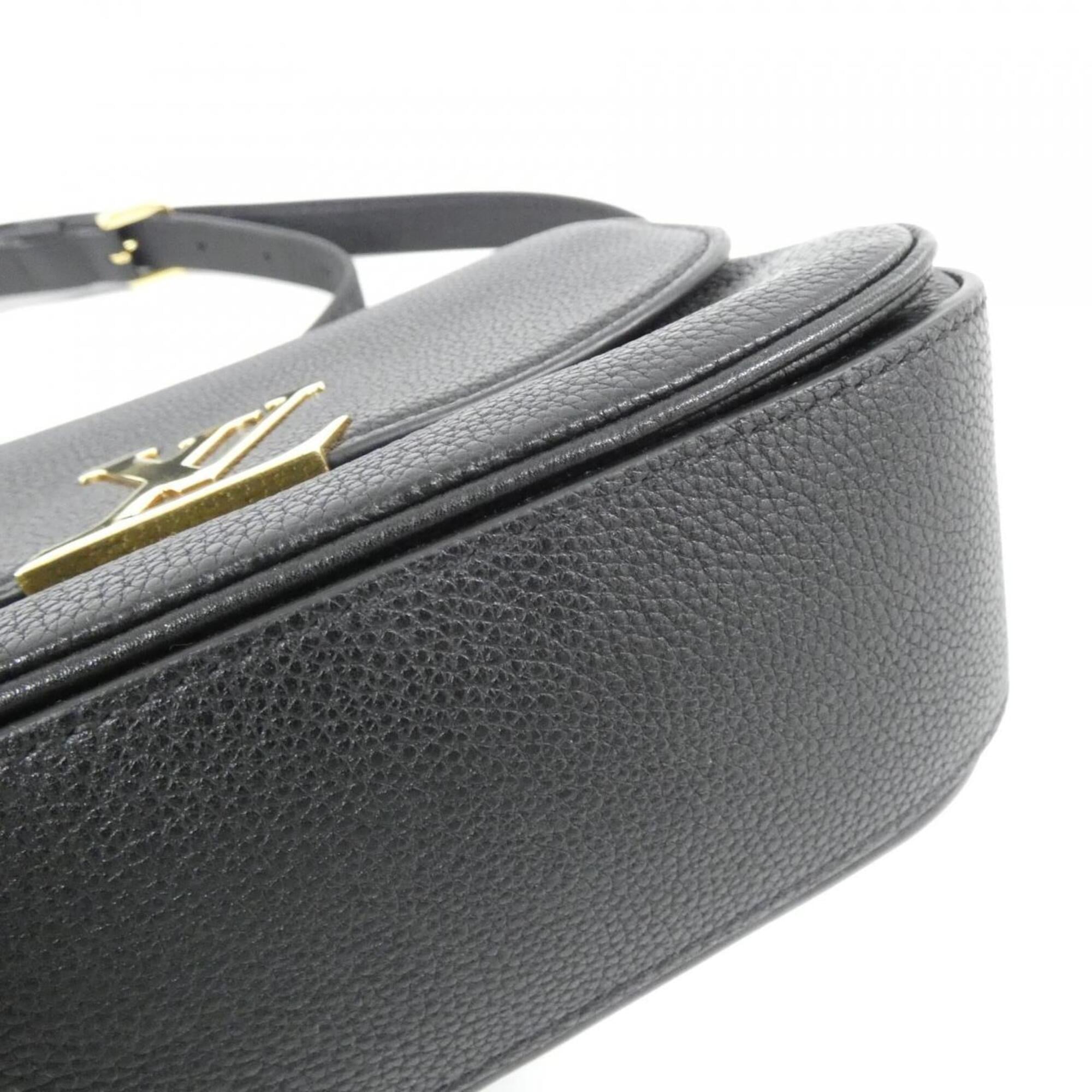 Louis Vuitton Taurillon Black Leather Shoulder Bag (Pre-Owned)